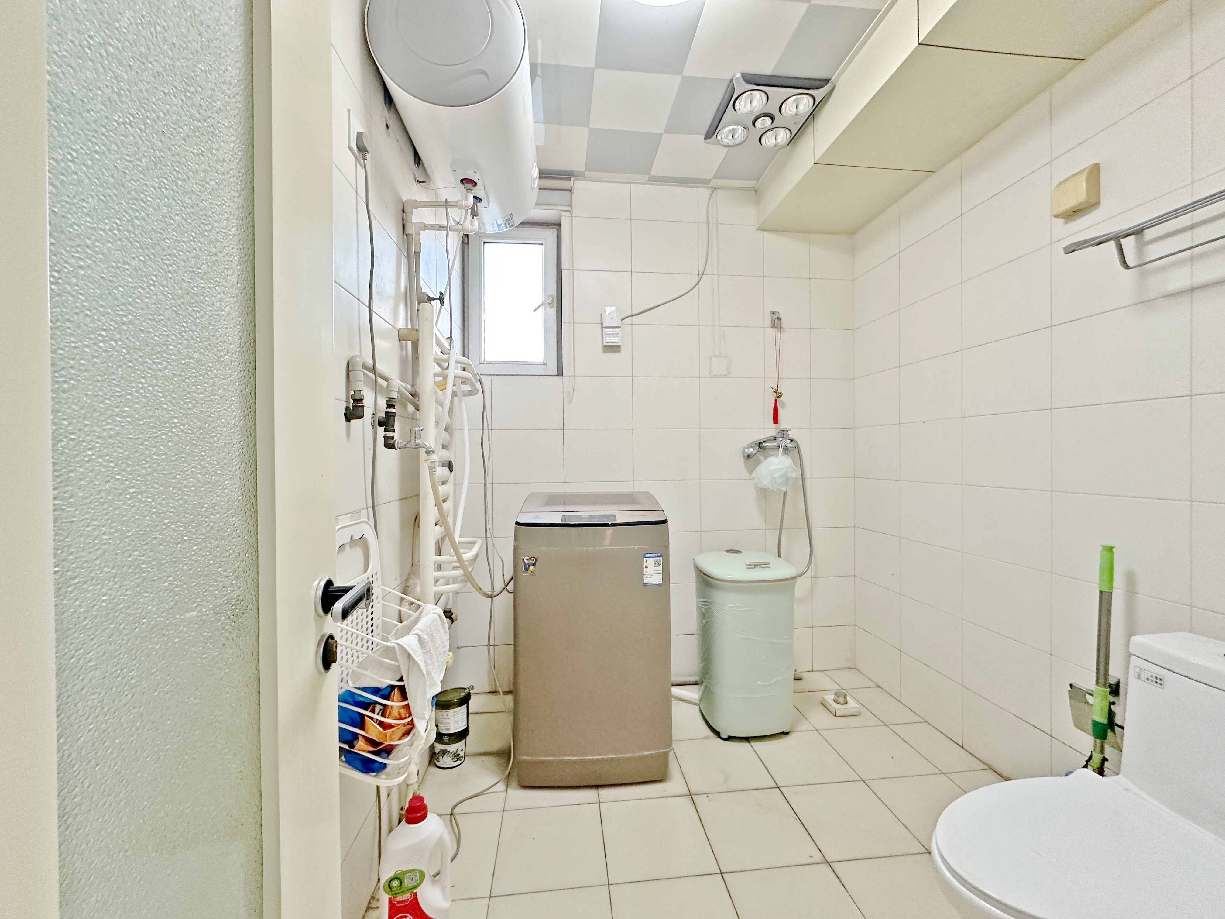 卧龙花园龙泰苑