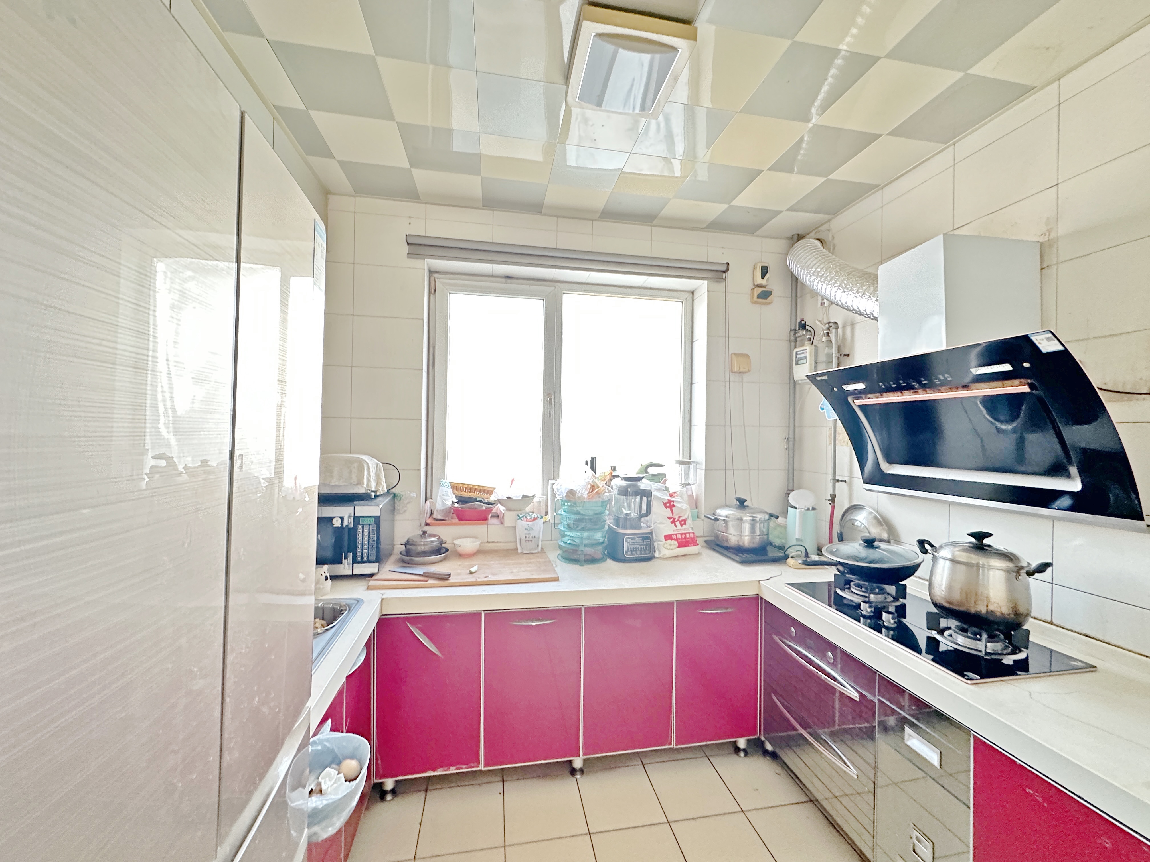 卧龙花园龙泰苑