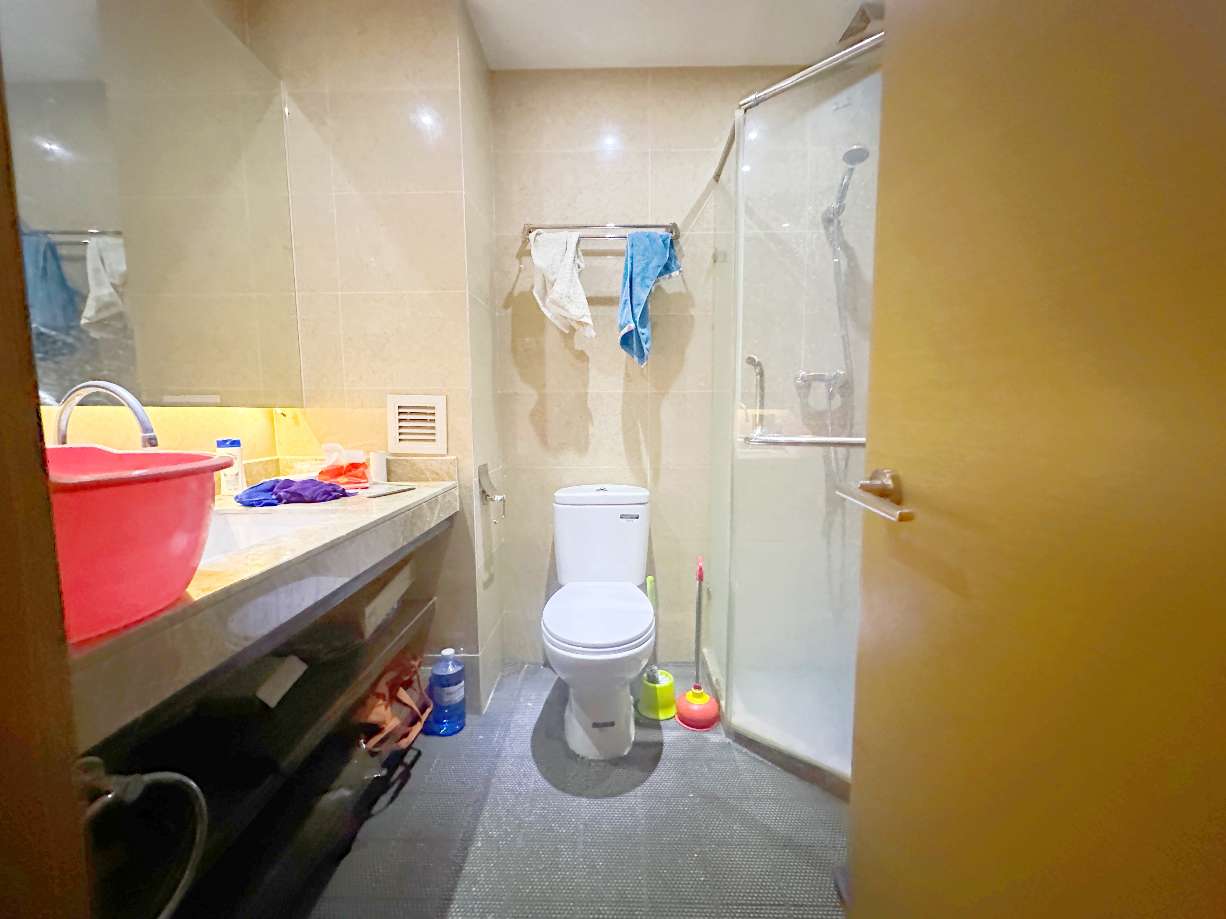 南益名泉春晓公寓