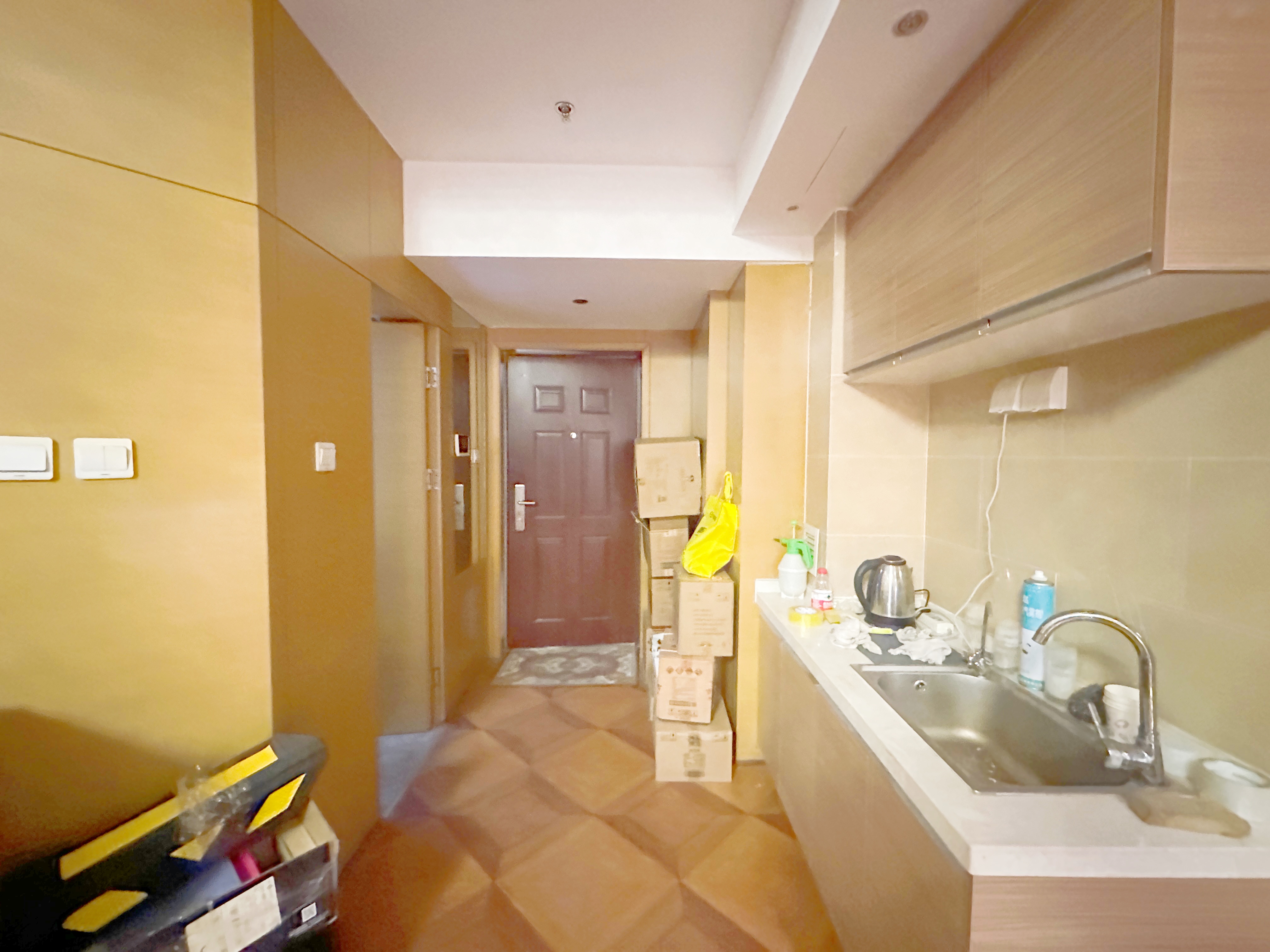 南益名泉春晓公寓