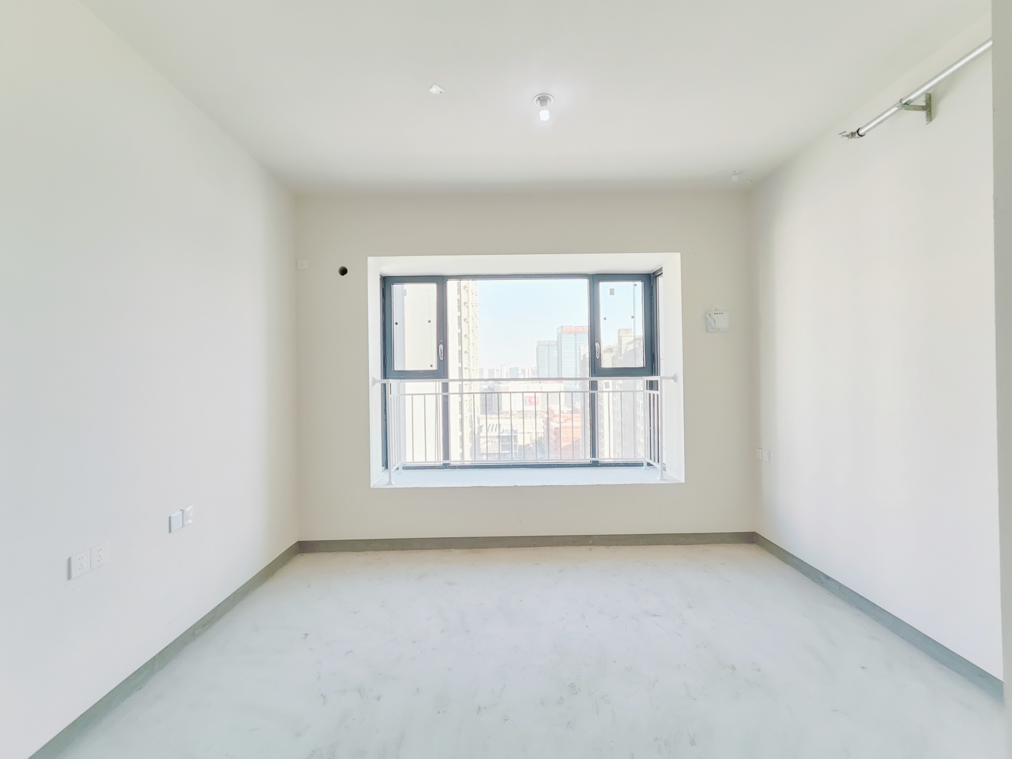 恒大滨河左岸公寓(临湖公馆花园)