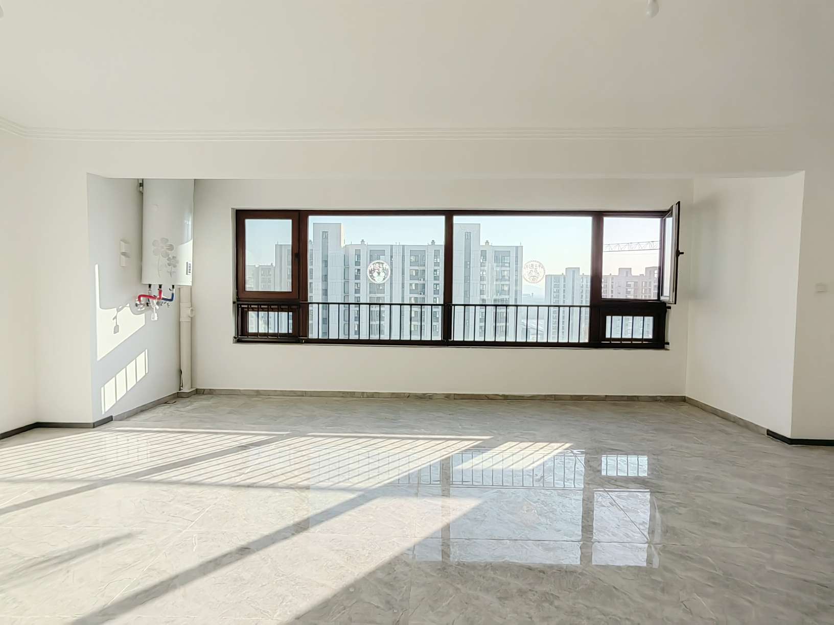  碧桂园凤凰源著 南