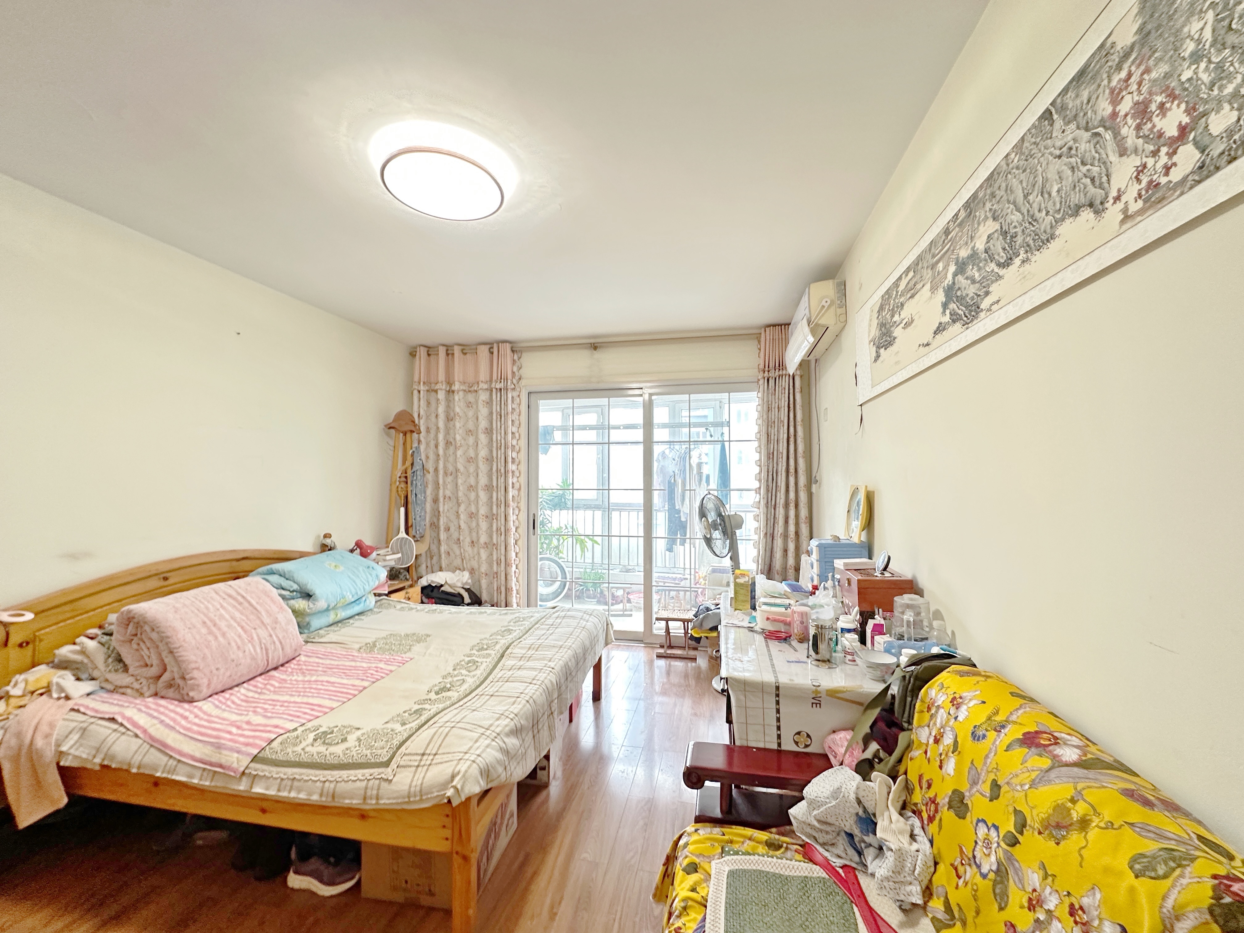 卧龙花园龙泰苑