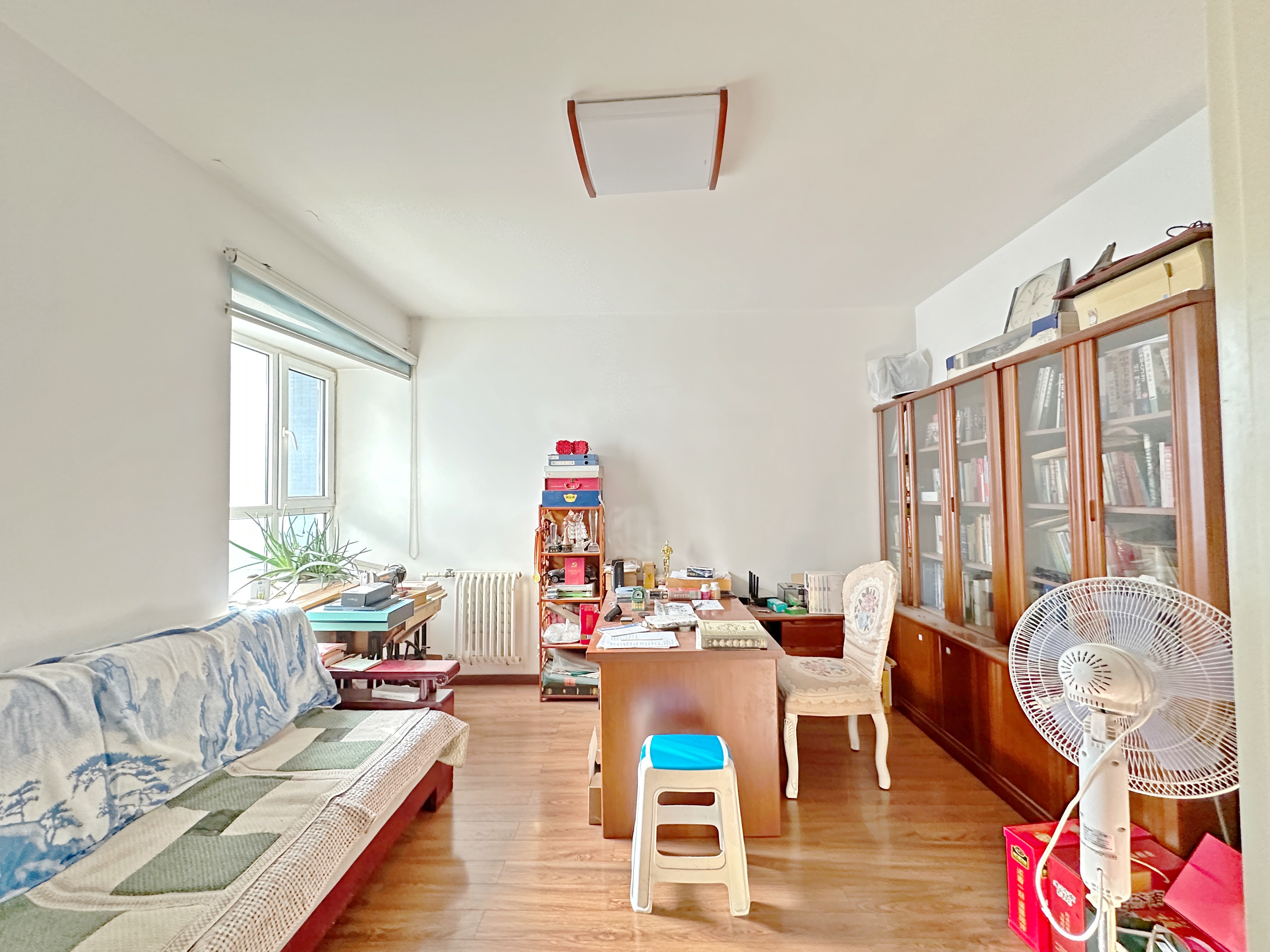 卧龙花园龙泰苑