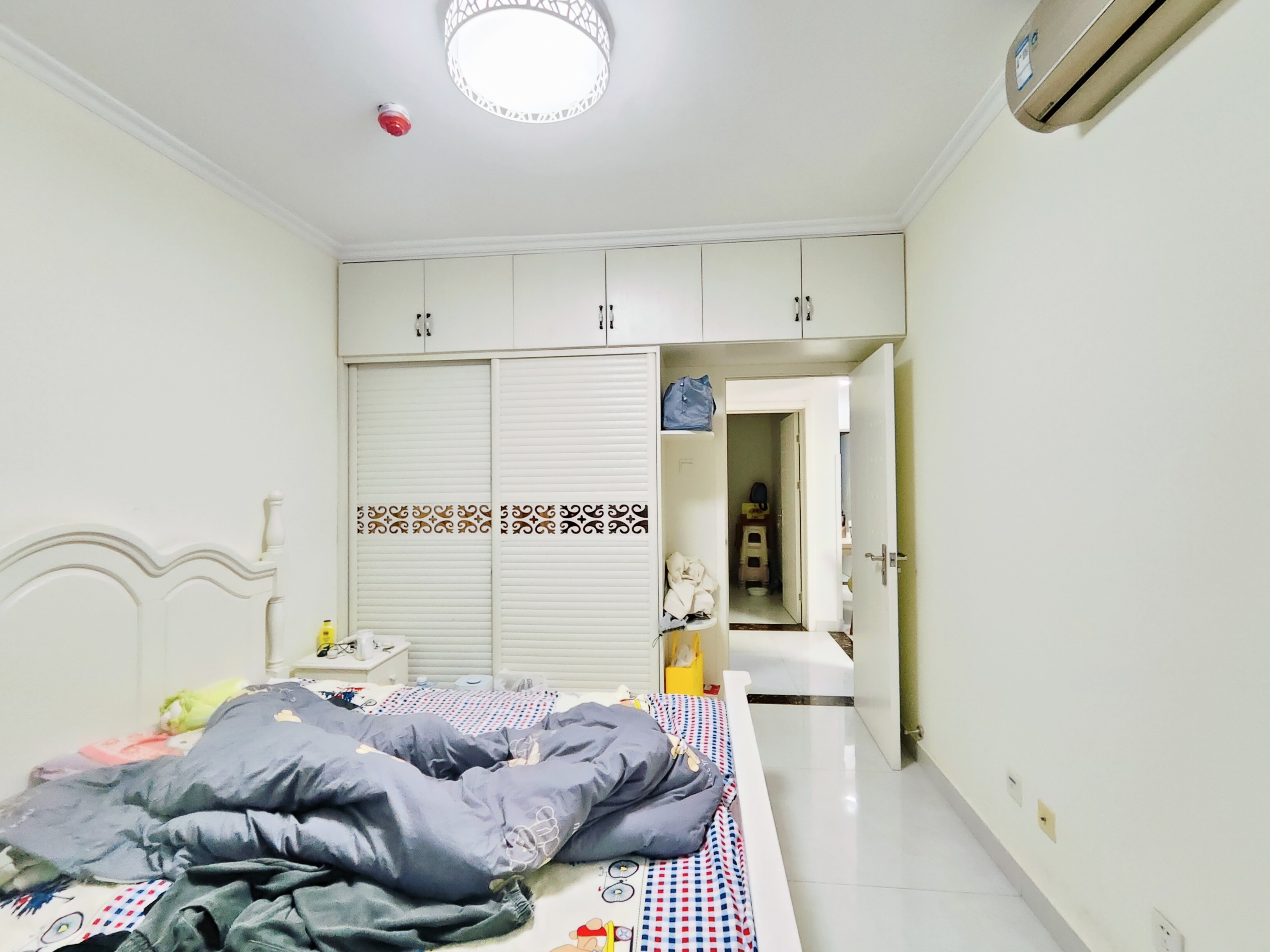 海尔云世界滟澜公馆花园