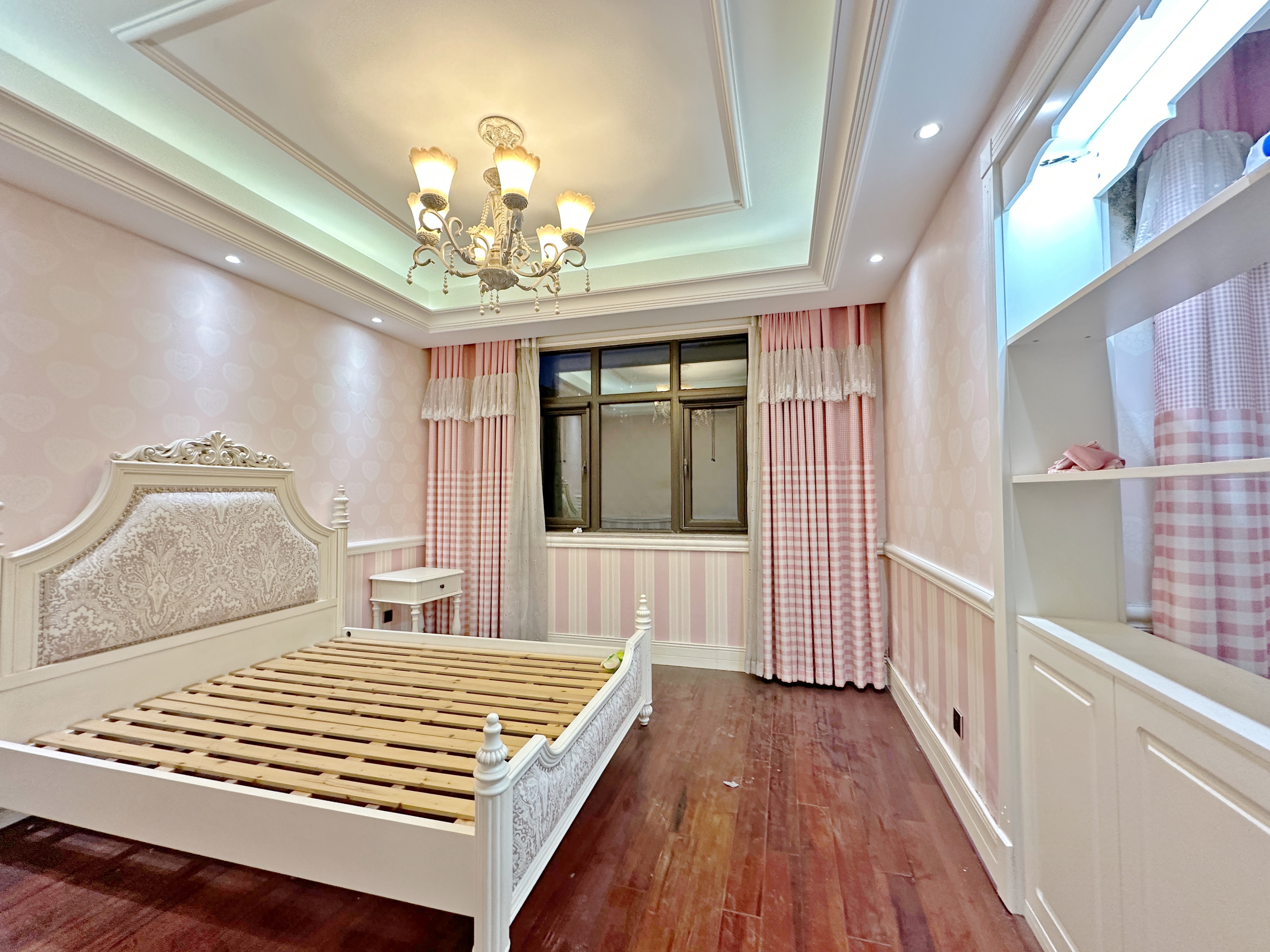 中海国际社区（铂宫别墅东区A5）