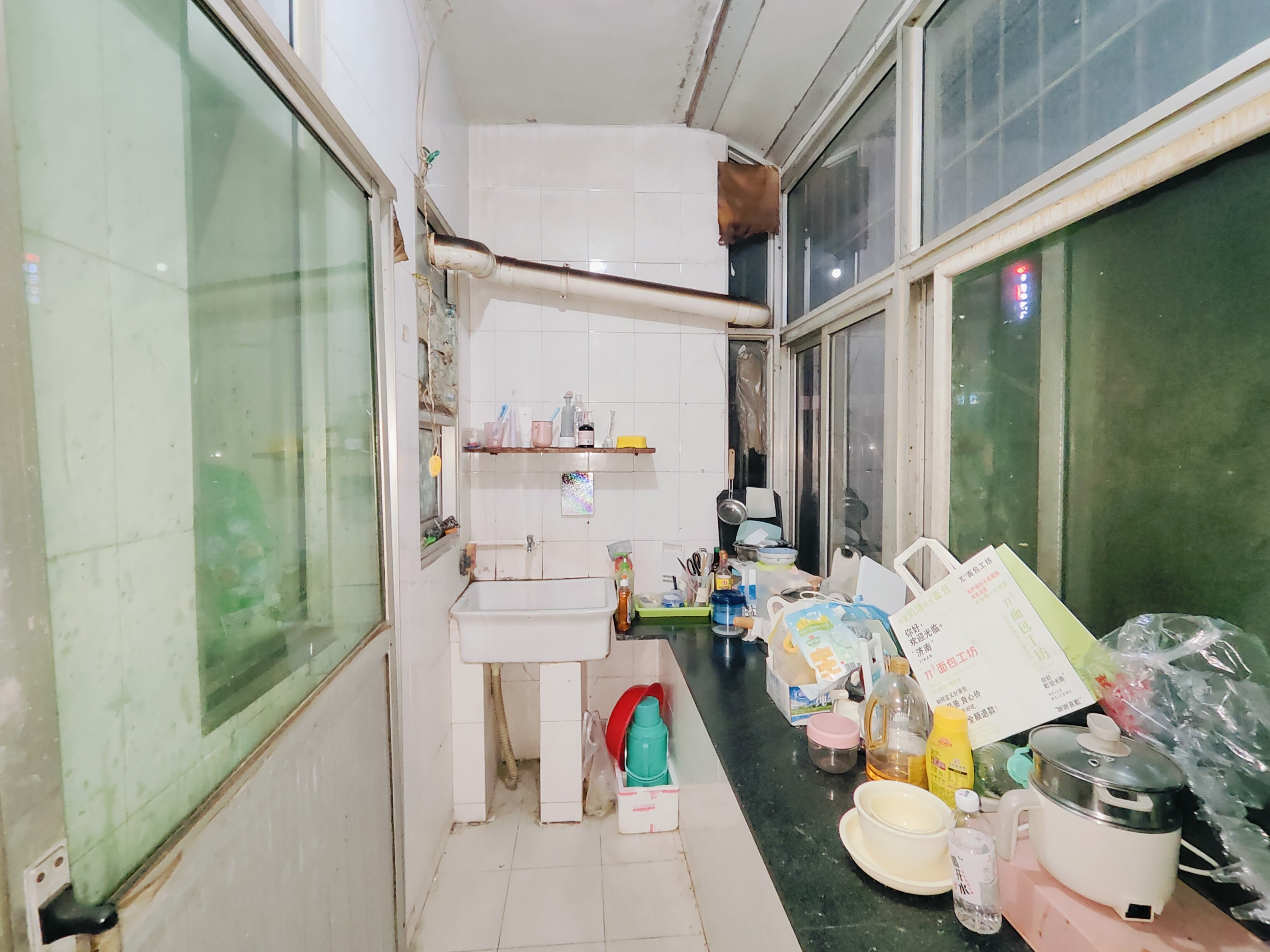 洪家楼西路88号