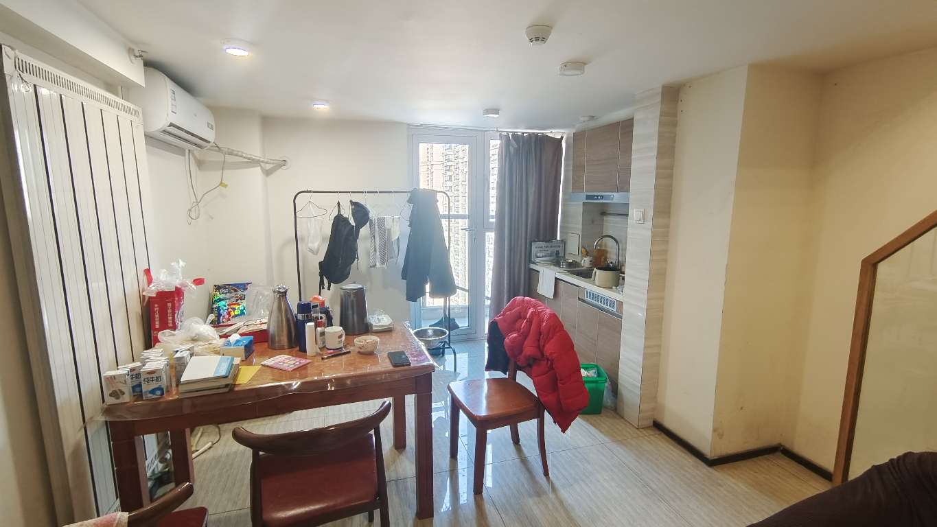 
							恒大滨河左岸公寓(临湖公馆花园)
