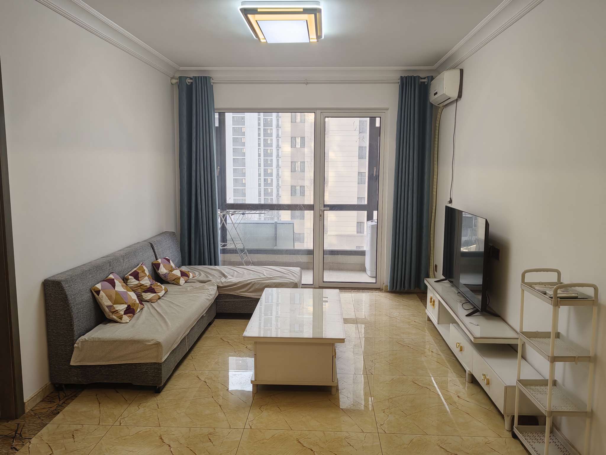 整租·碧桂园都荟府 南北