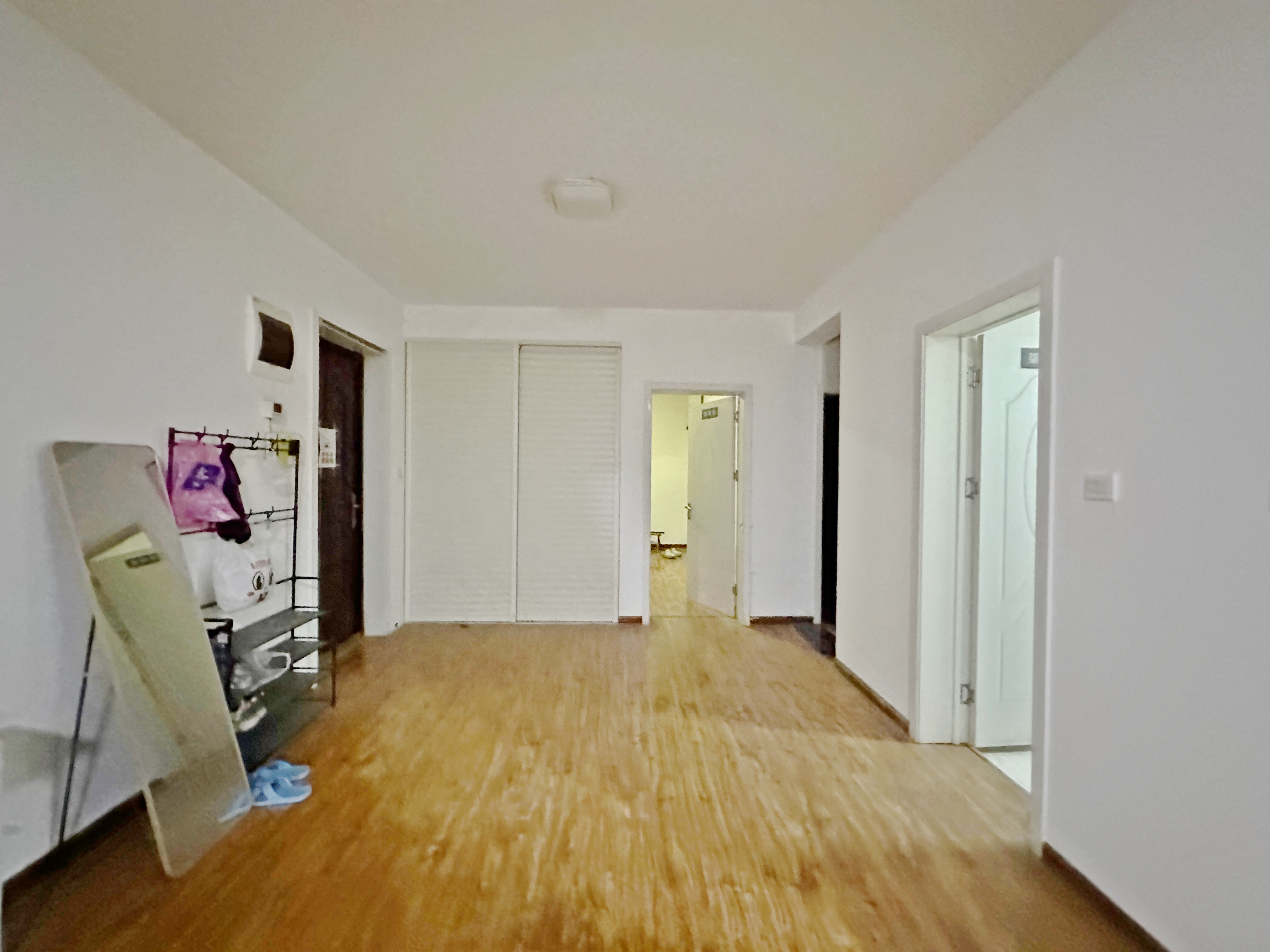 绿地新里卢浮公馆