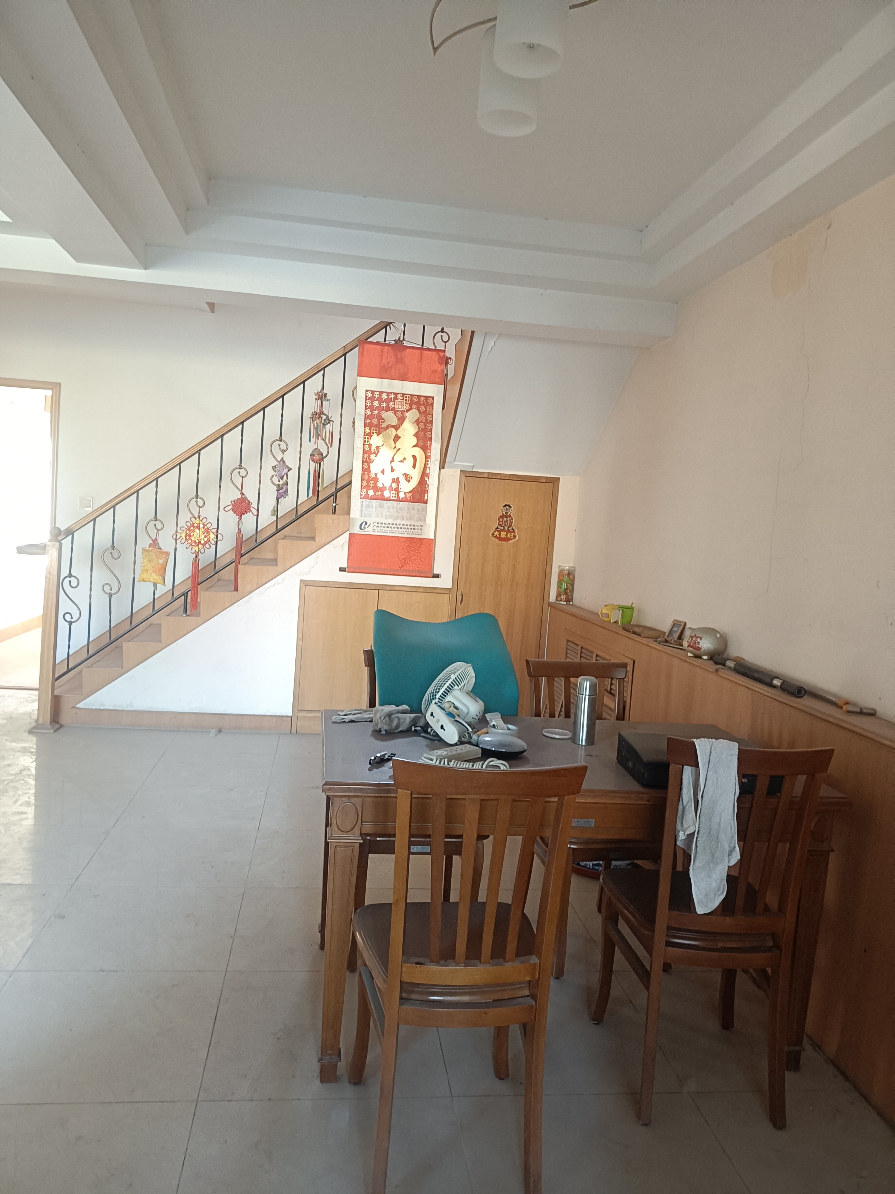 卧龙花园龙和苑