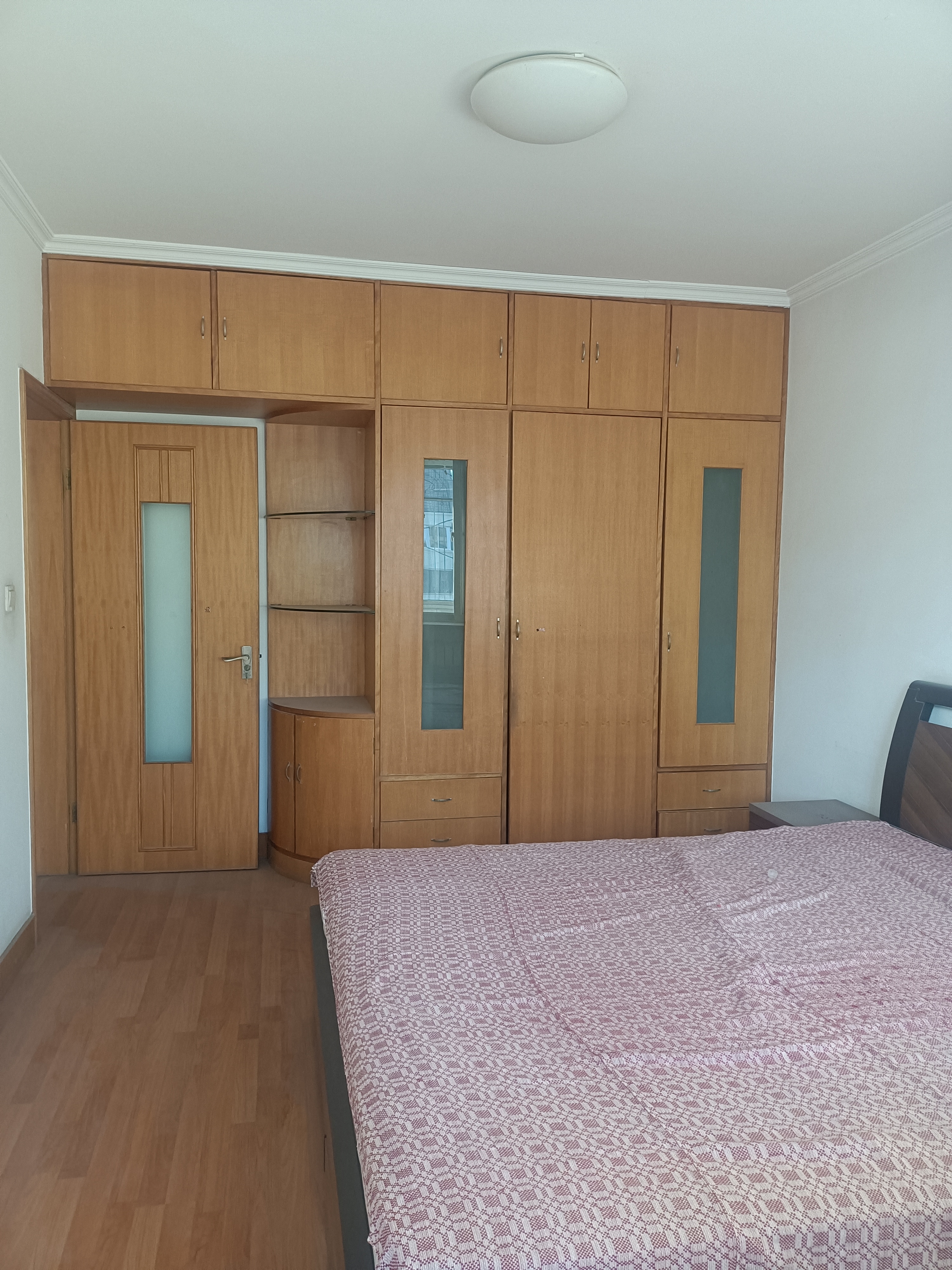 卧龙花园龙和苑