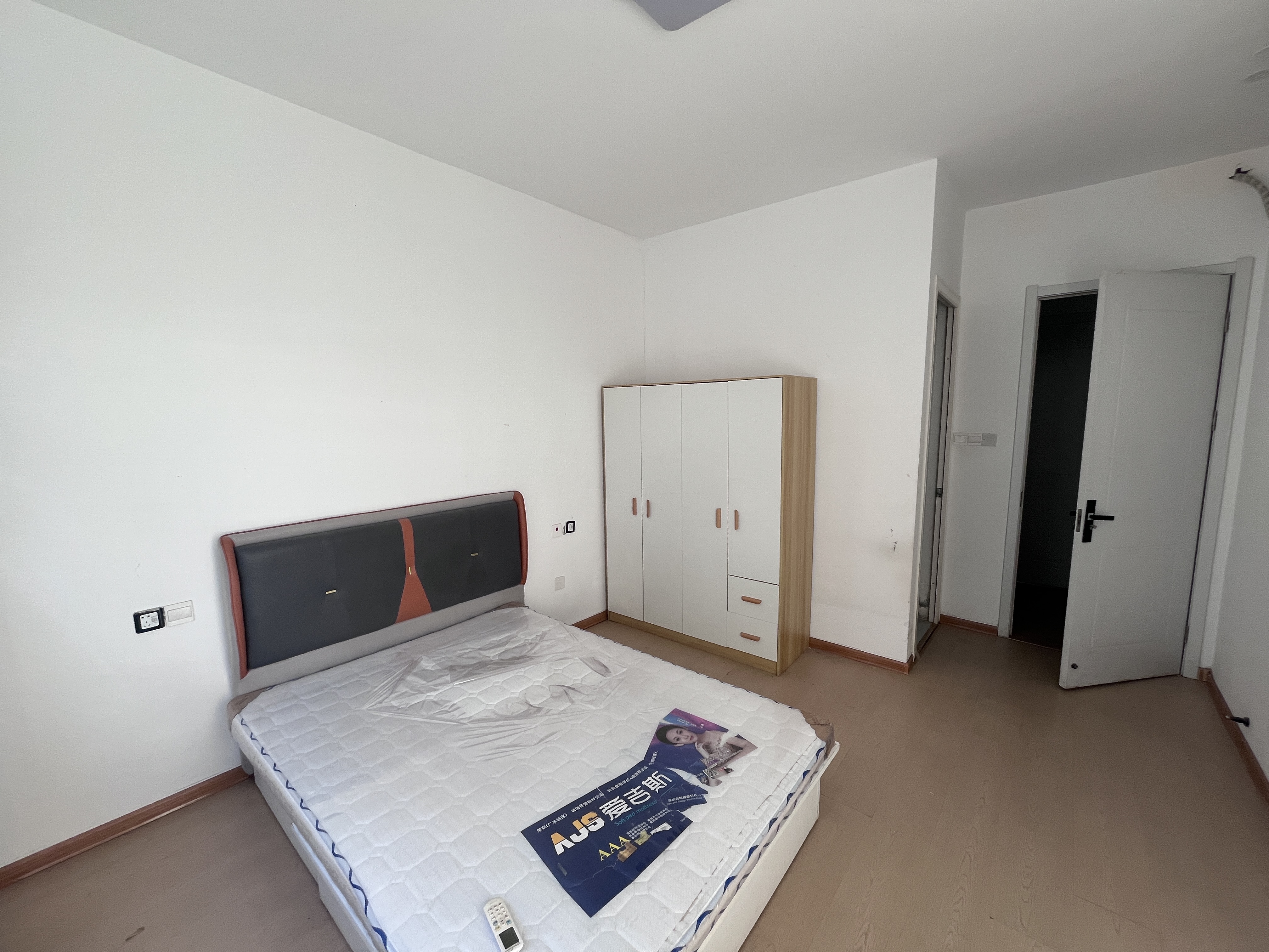 中新国际东城和玺四区