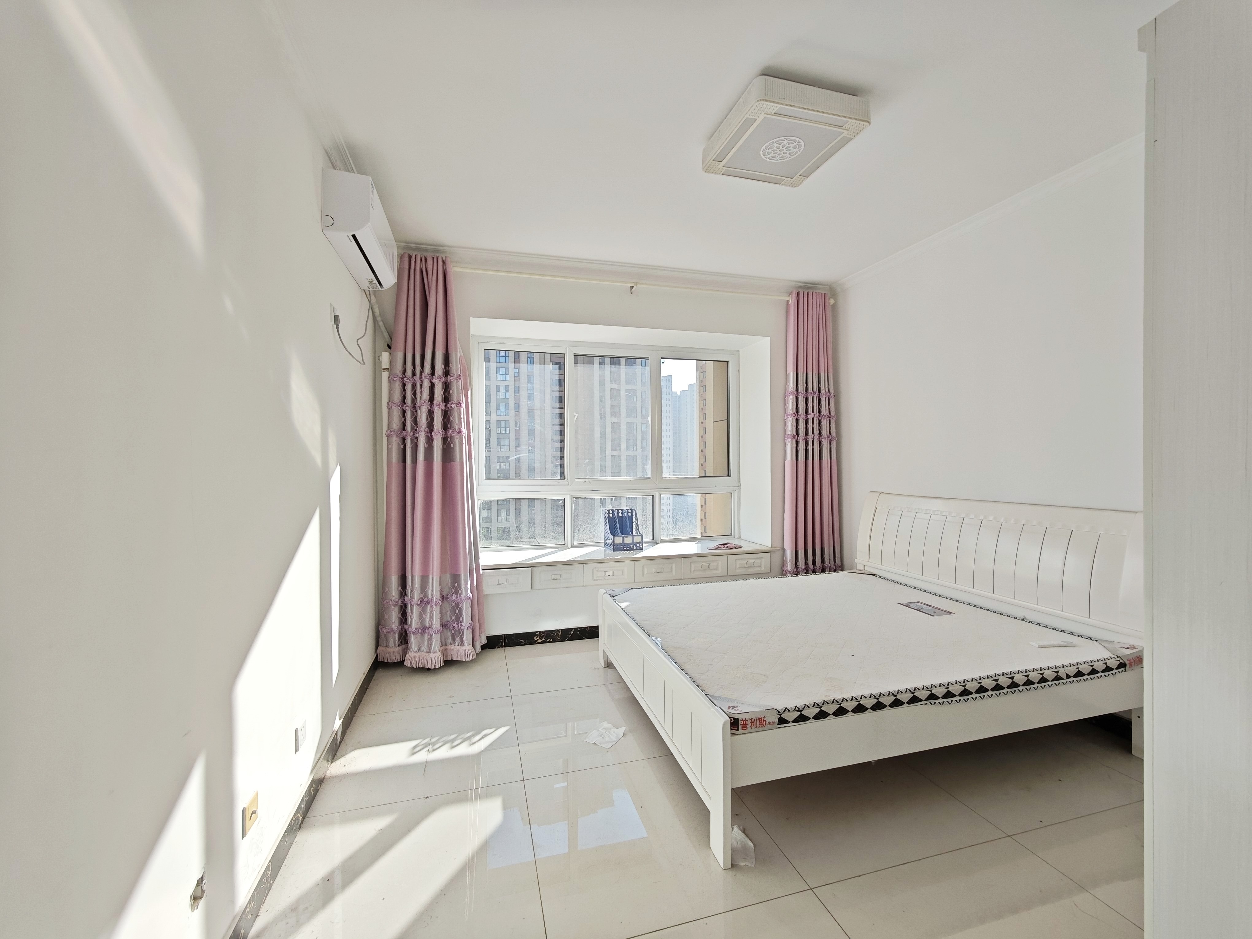 绿地中央广场四区