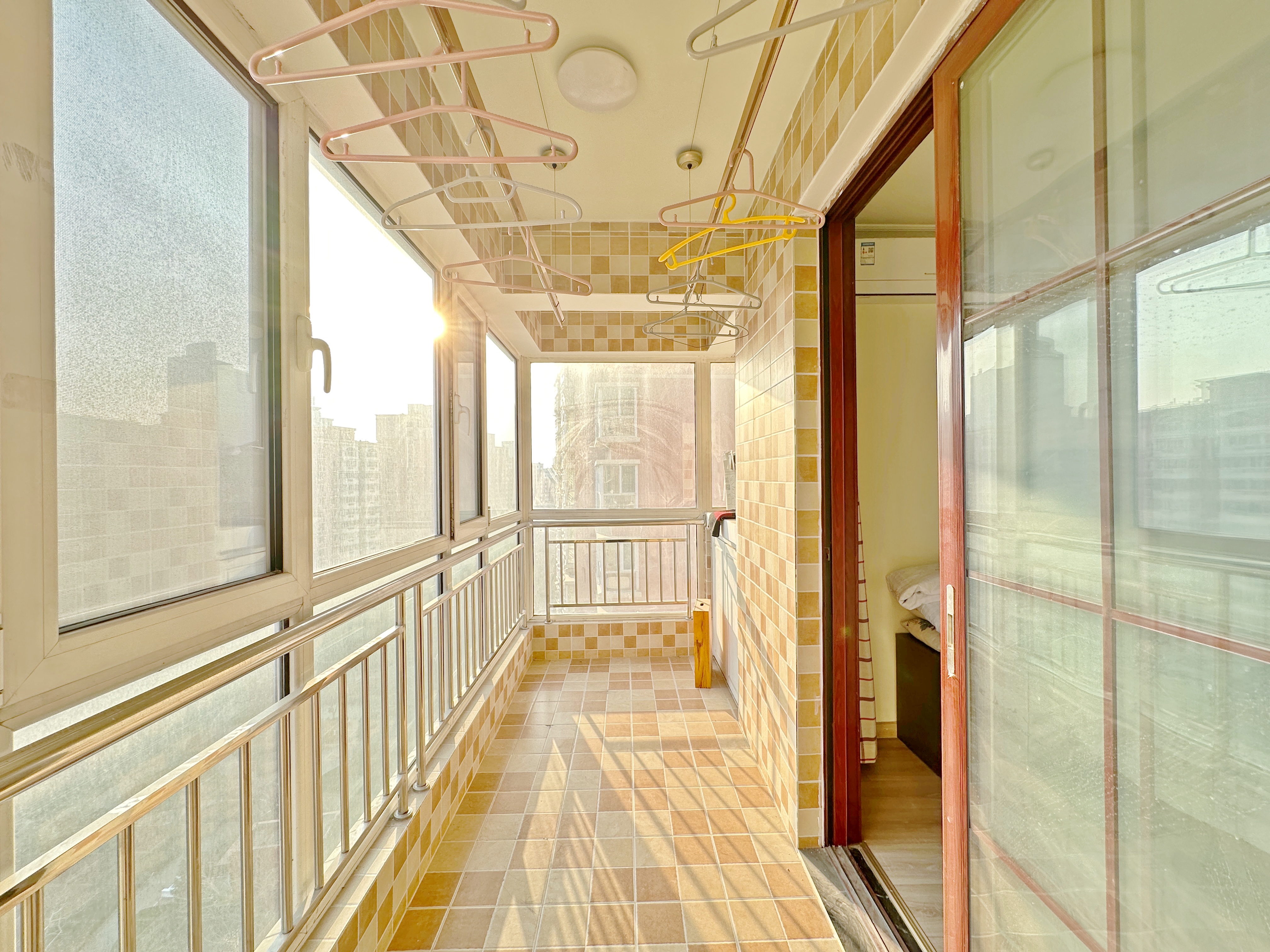 新世界阳光花园