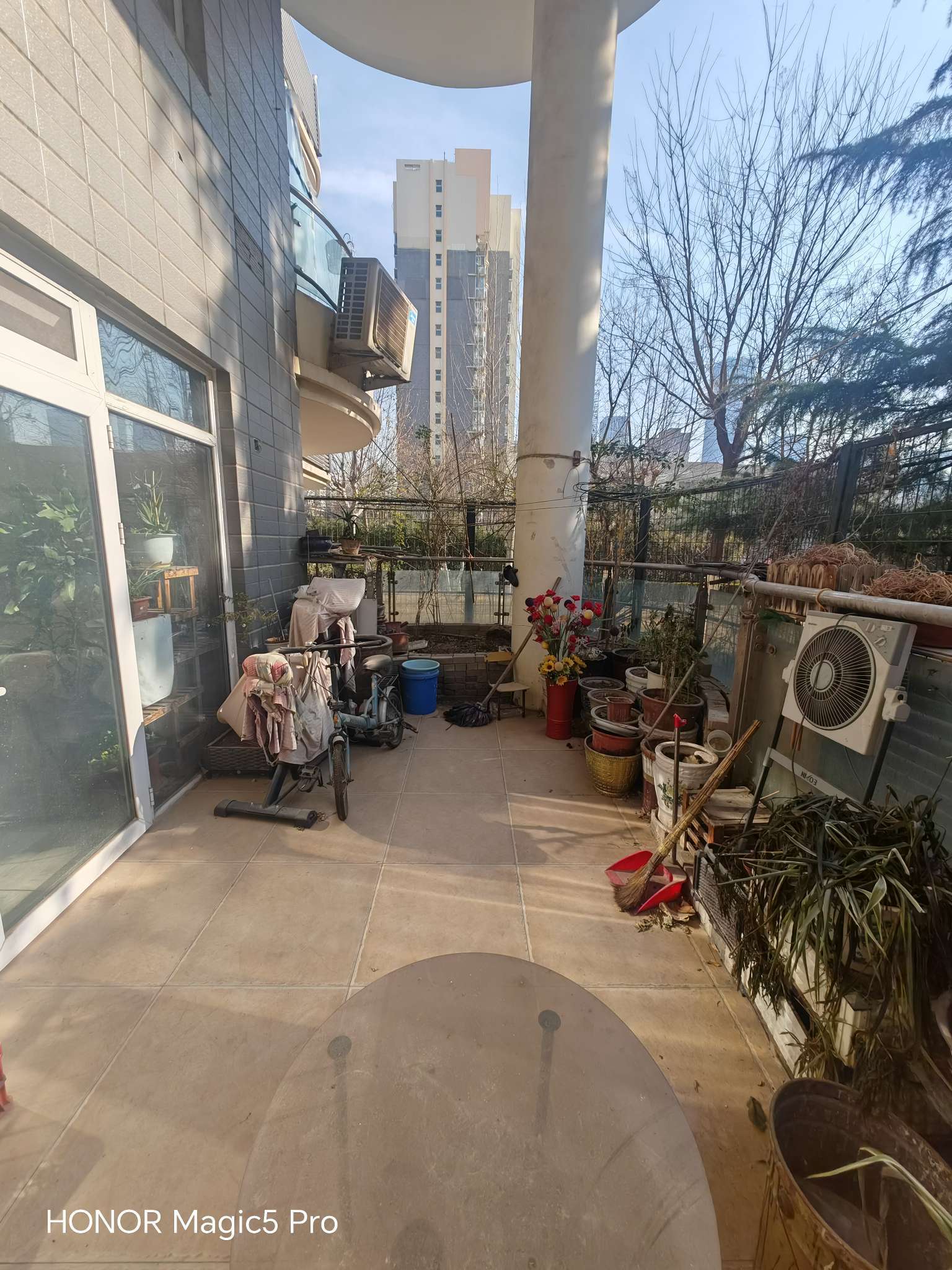 鲍德现代逸城
