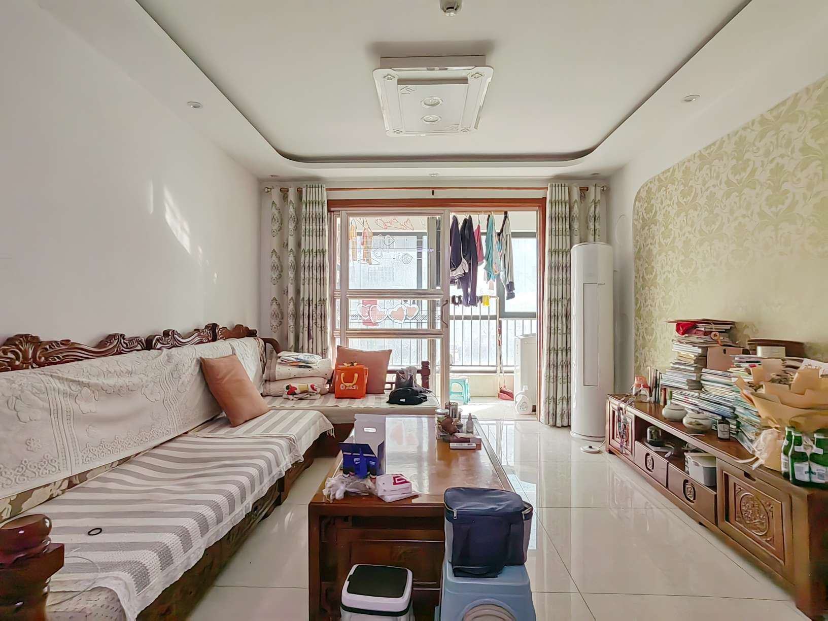  3,2室1厅,75万,精装修,有电梯