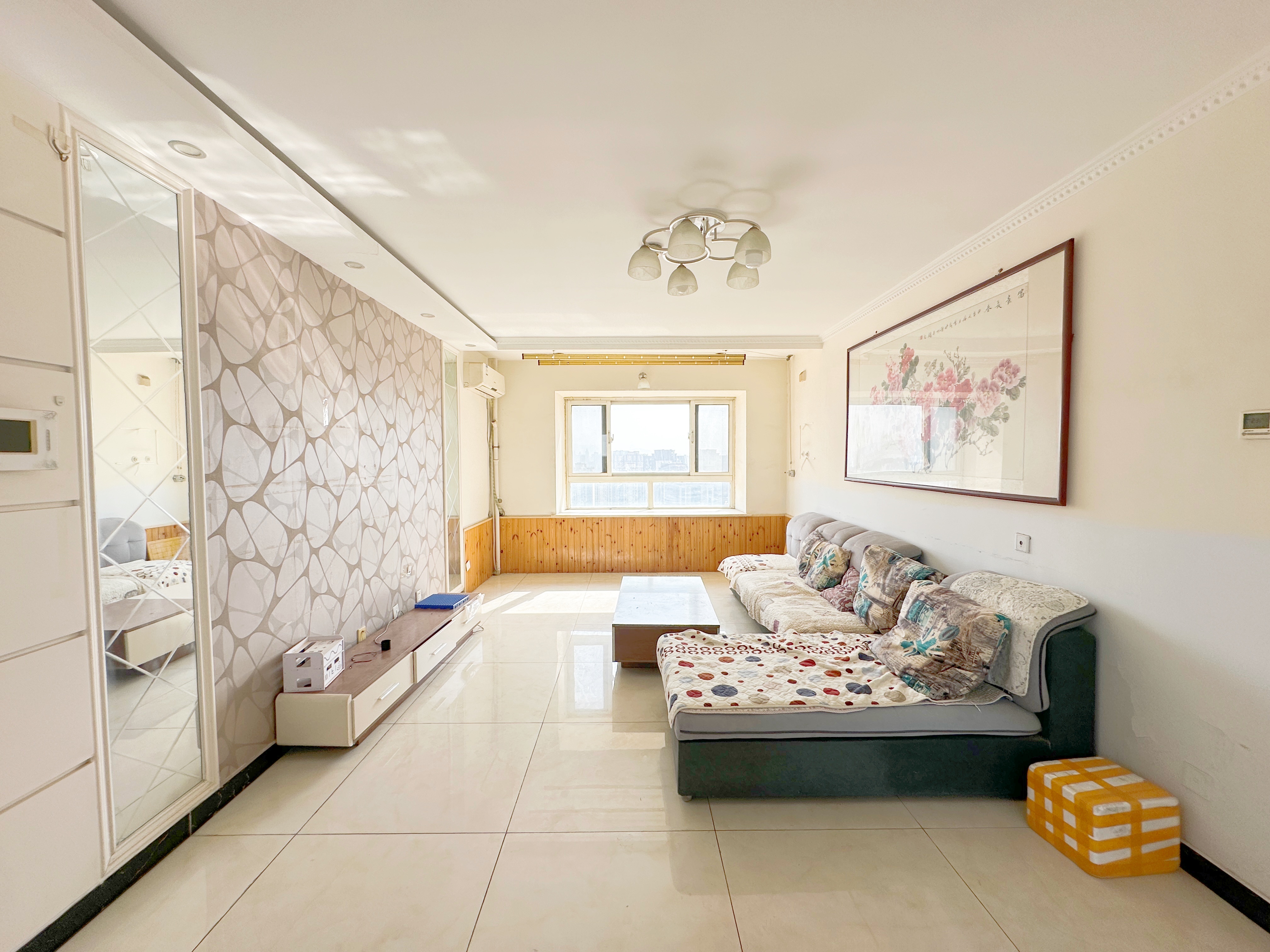 绿地新里梵尔赛公馆