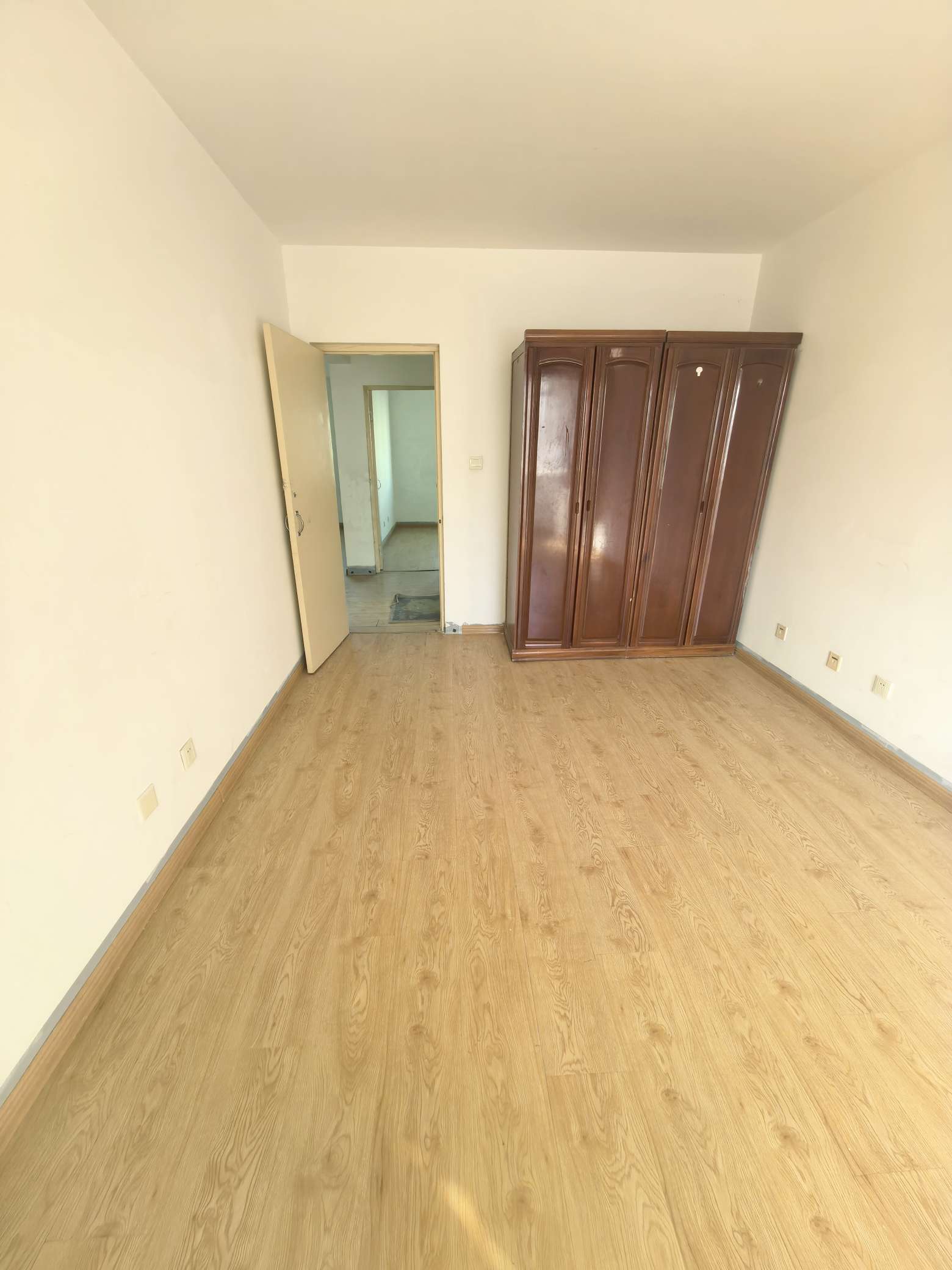 伟东新都（二区）金都