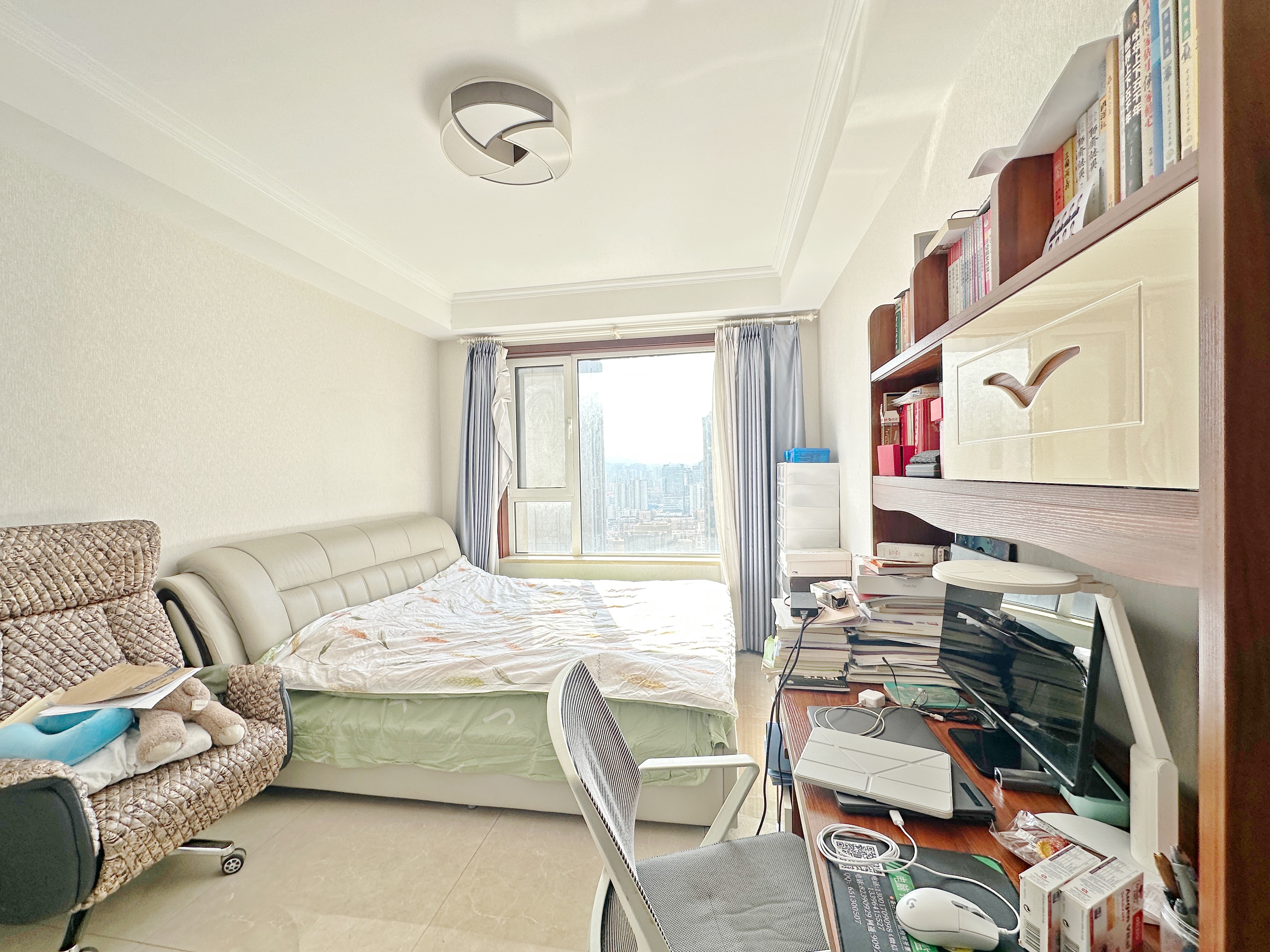 绿地新里卢浮公馆