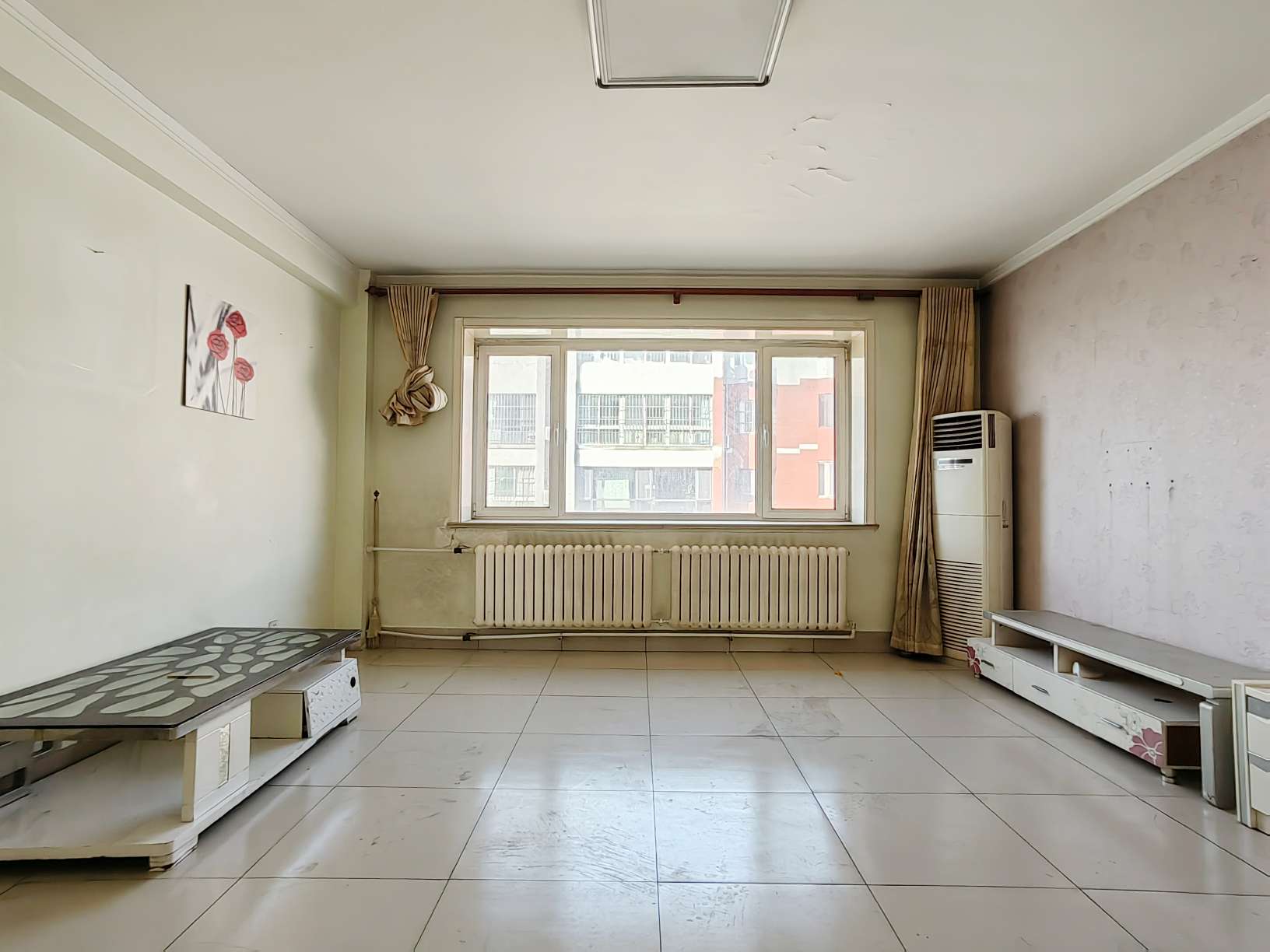  东山花园小区二区 南北