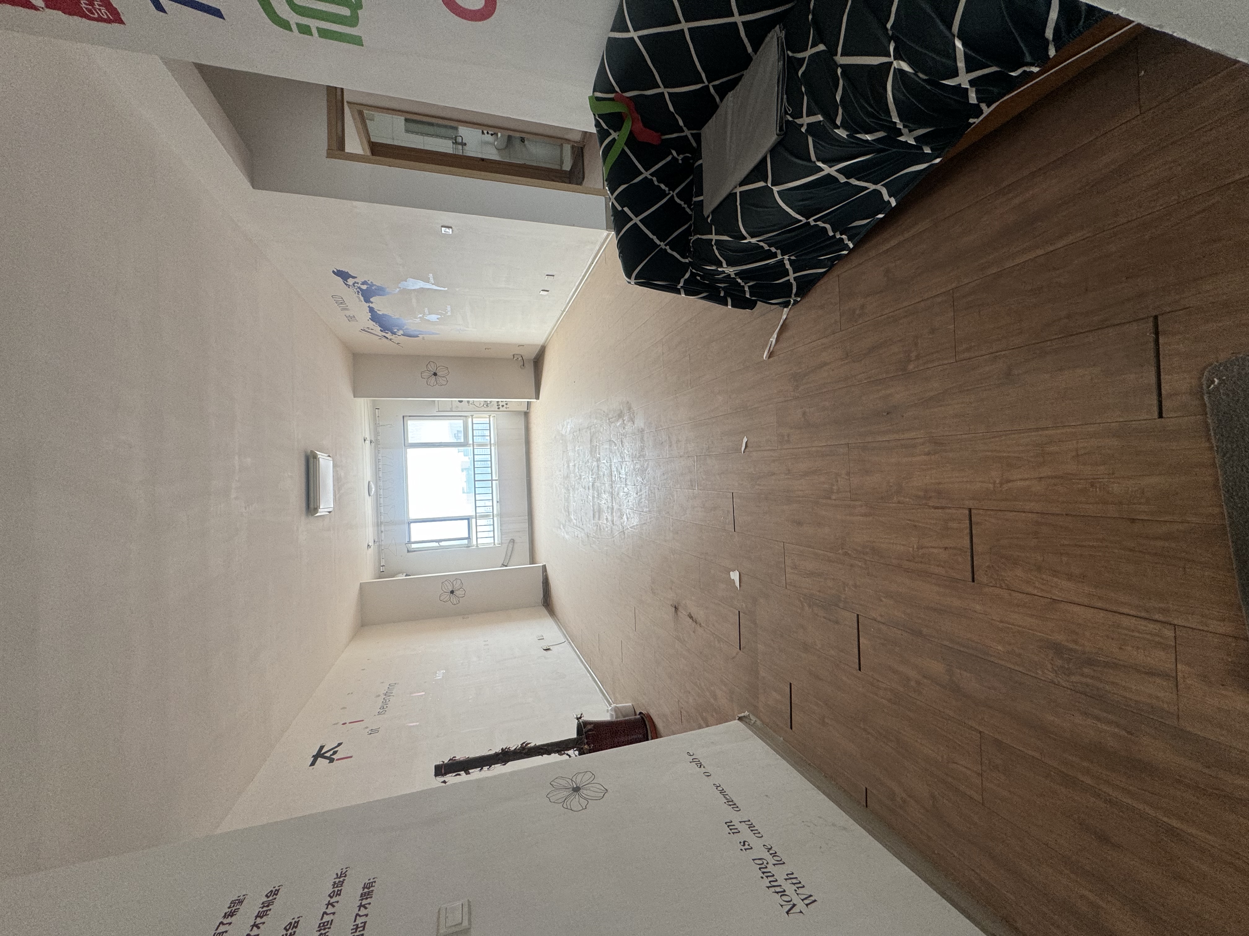 绿地新里卢浮公馆