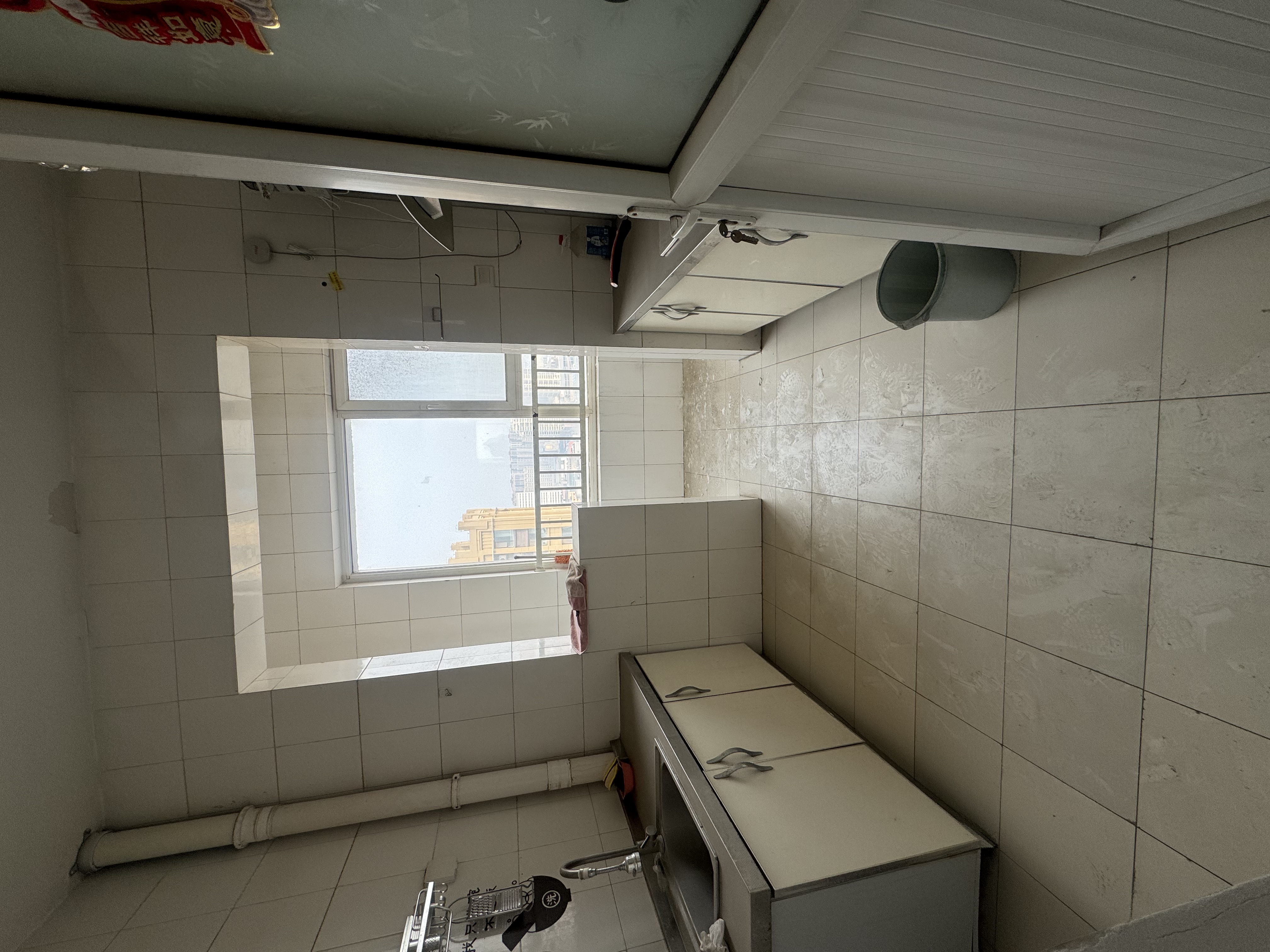 绿地新里卢浮公馆