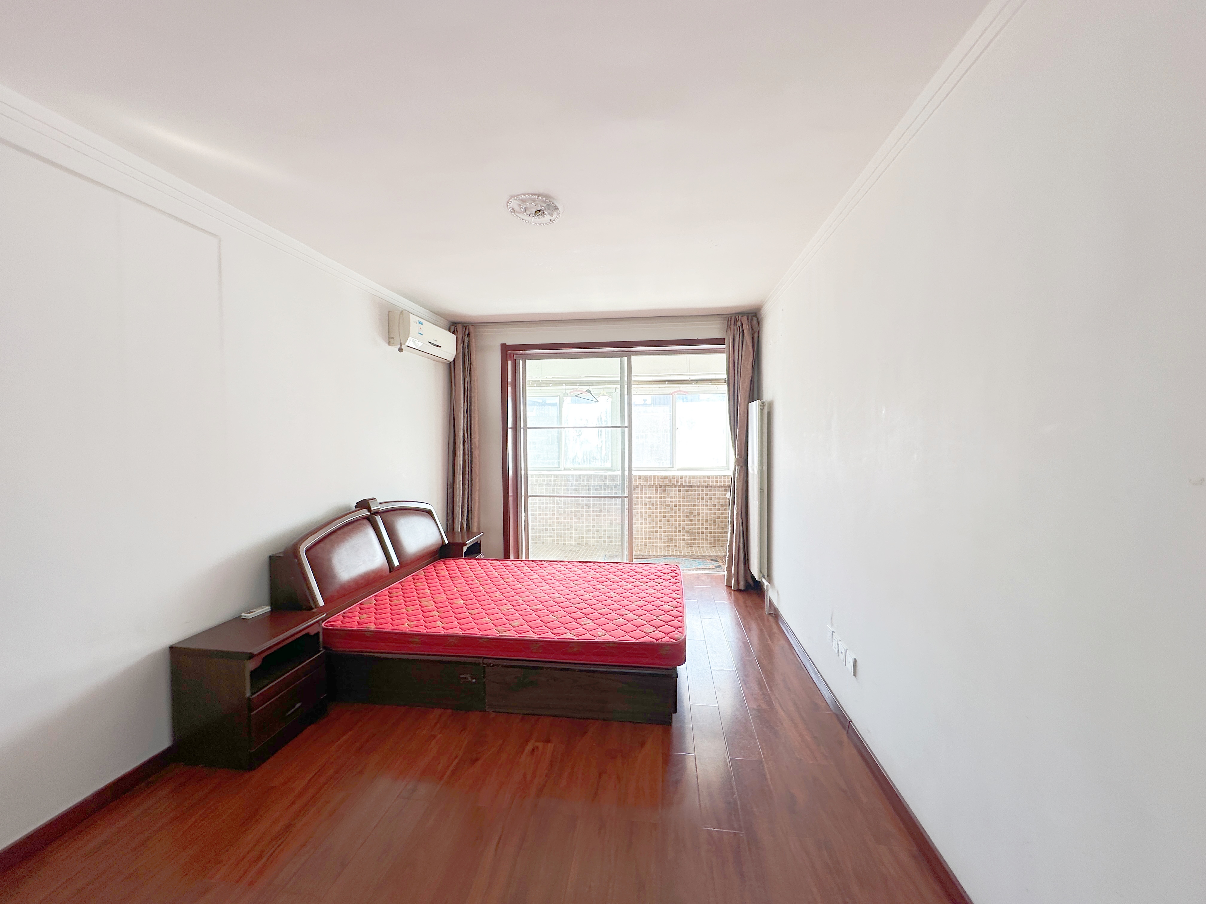 南北丹凤街8号院