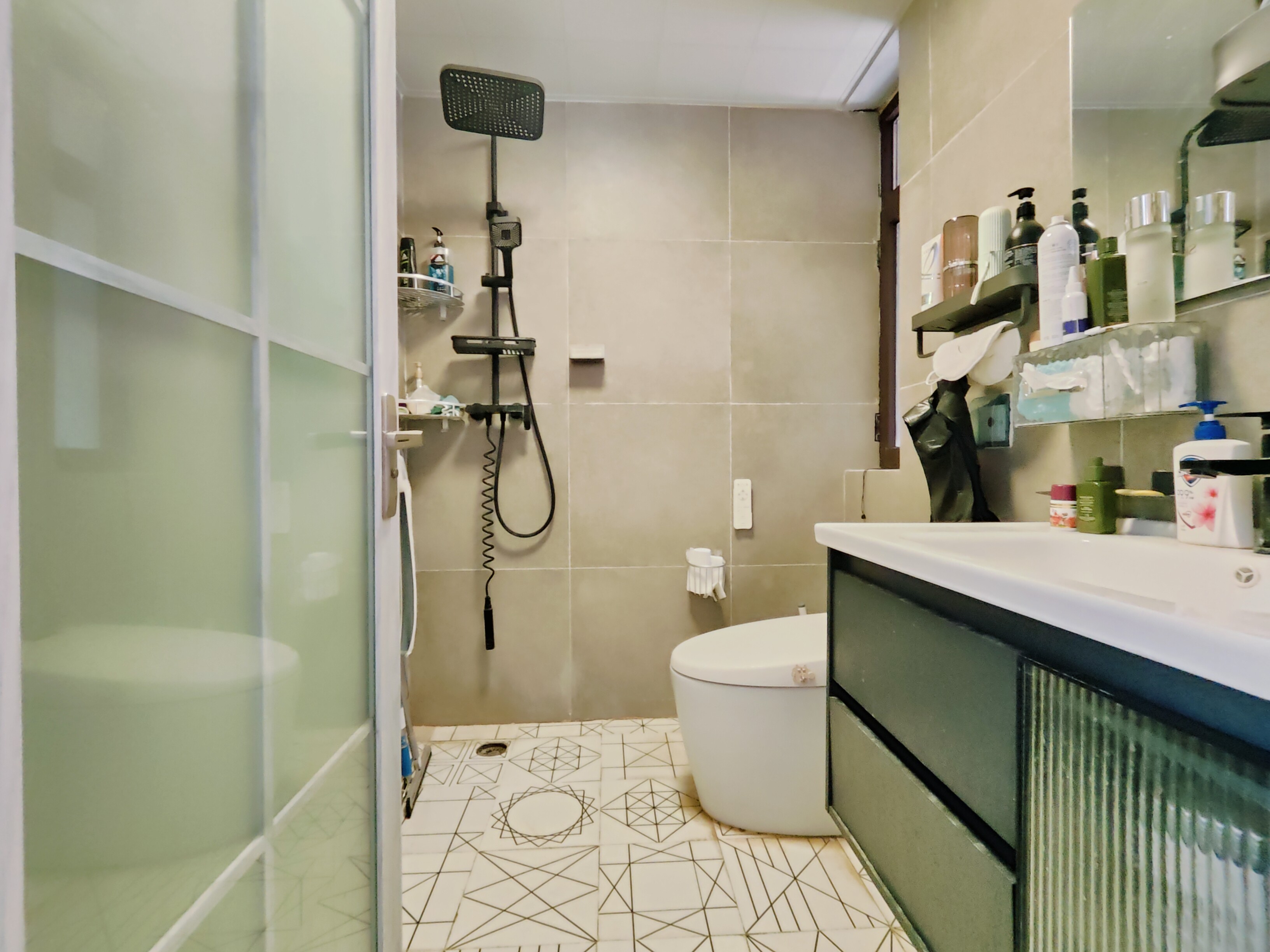 海尔云世界滟澜公馆花园