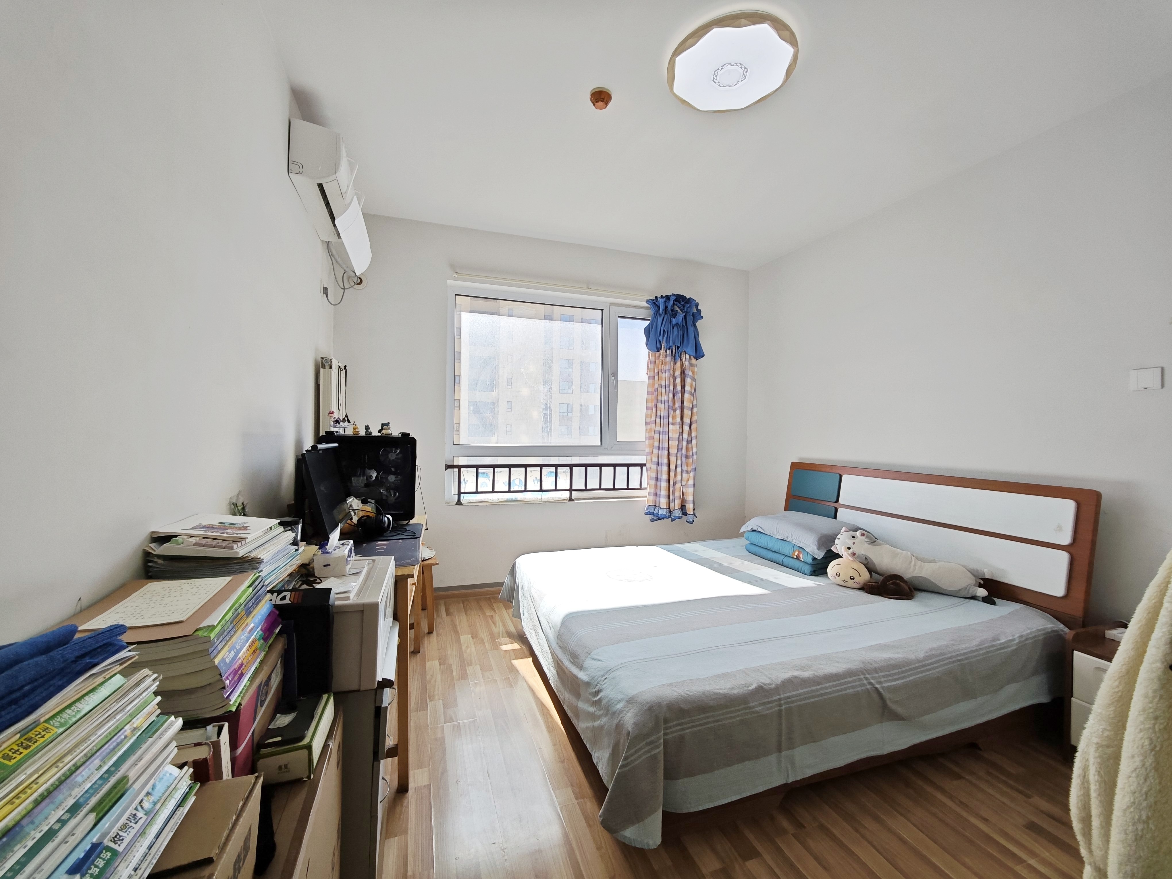 绿地新里香榭丽公馆