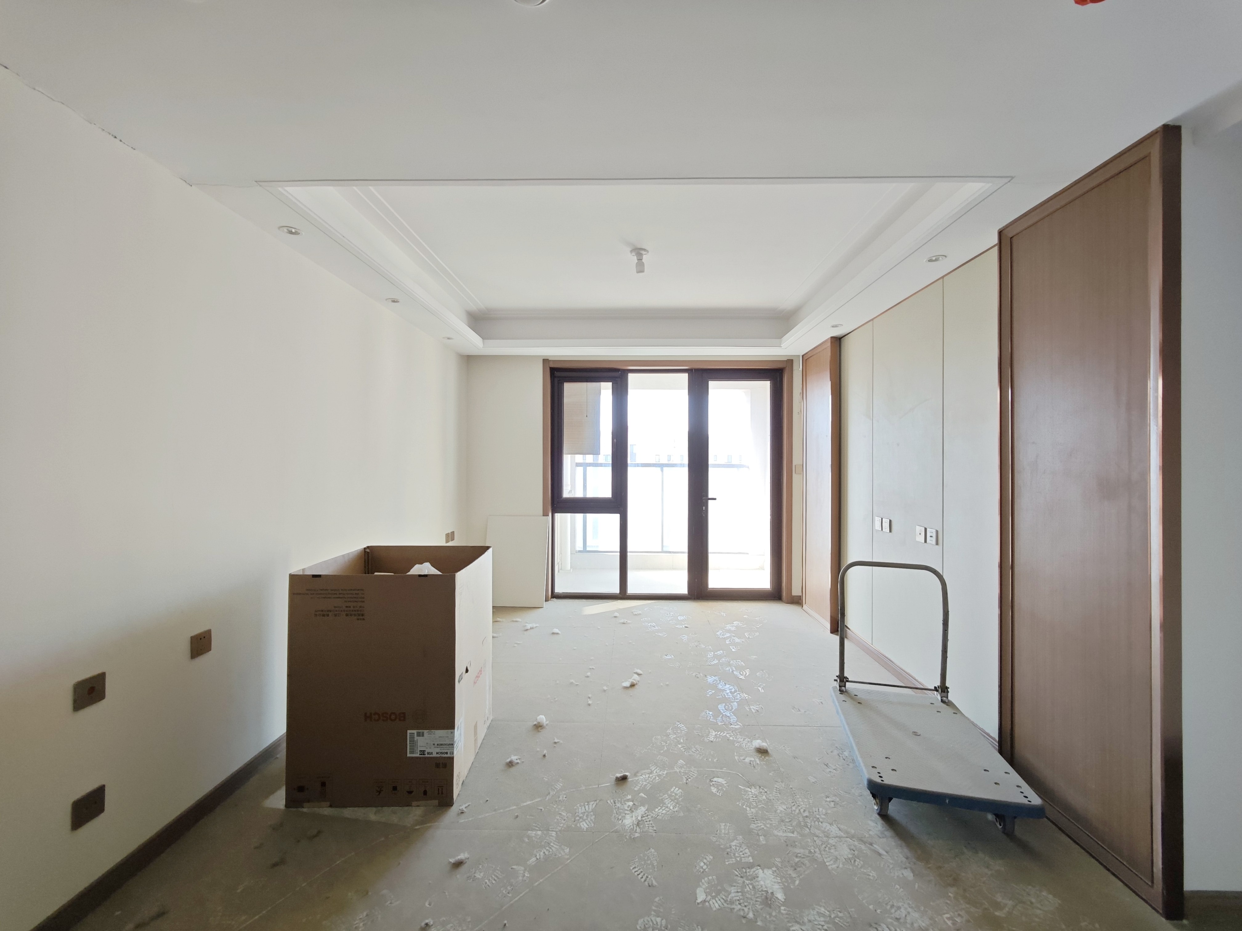  世茂璀璨悦府 南北