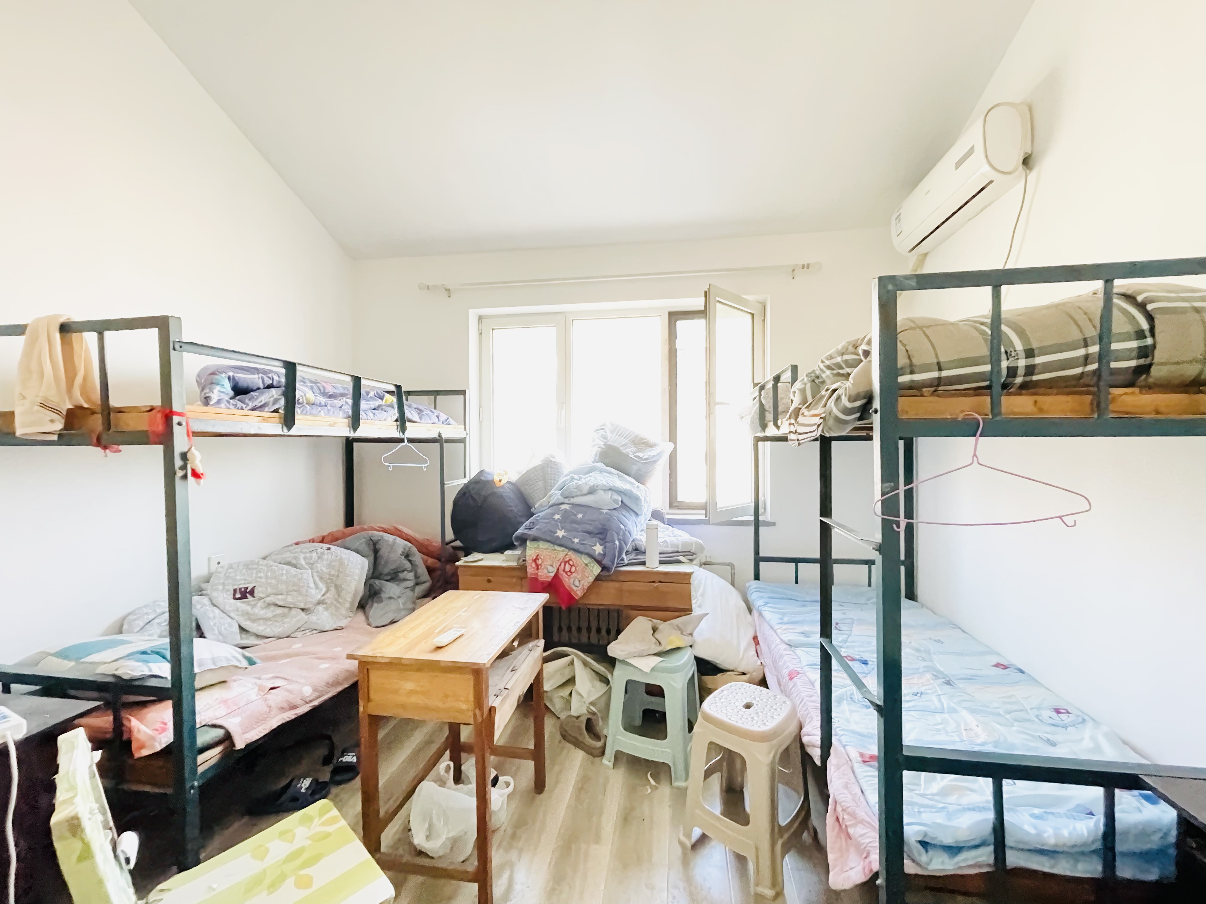  建大花园  南北