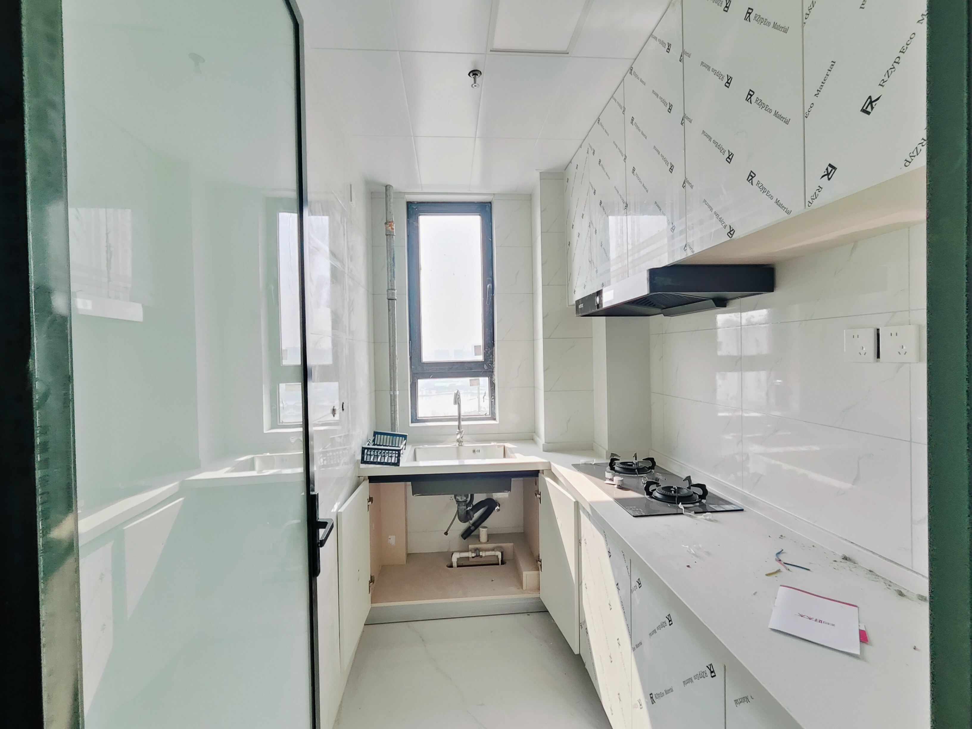 恒大滨河左岸公寓(临湖公馆花园)