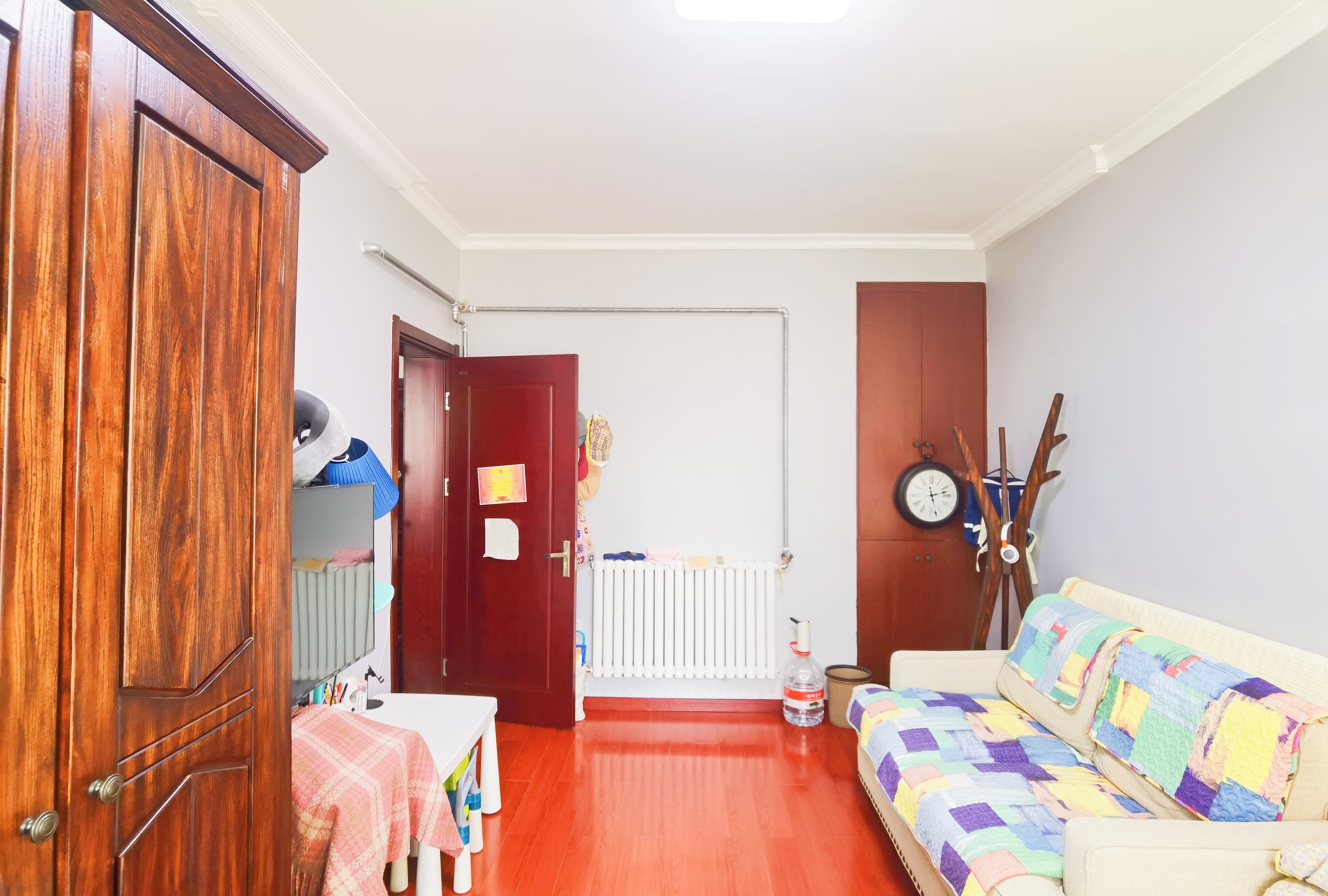 经八路单位宿舍