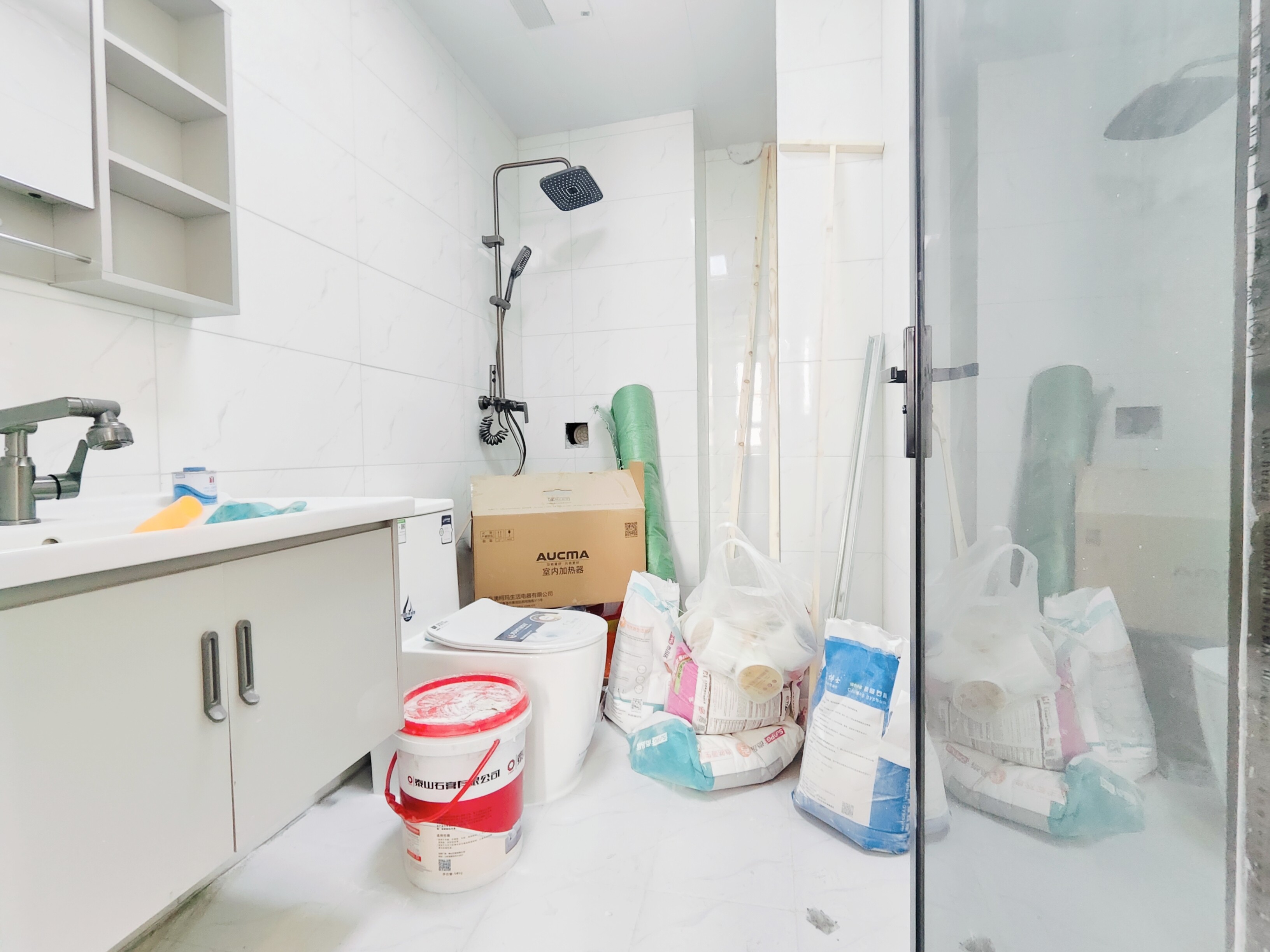 恒大滨河左岸公寓(临湖公馆花园)