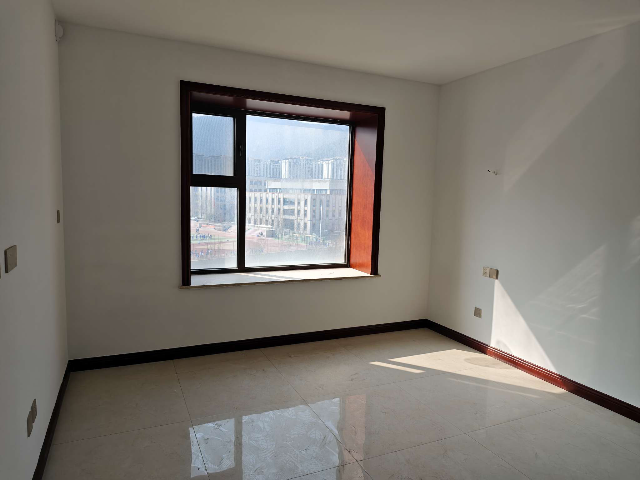 鲁能领秀城中央公园东区