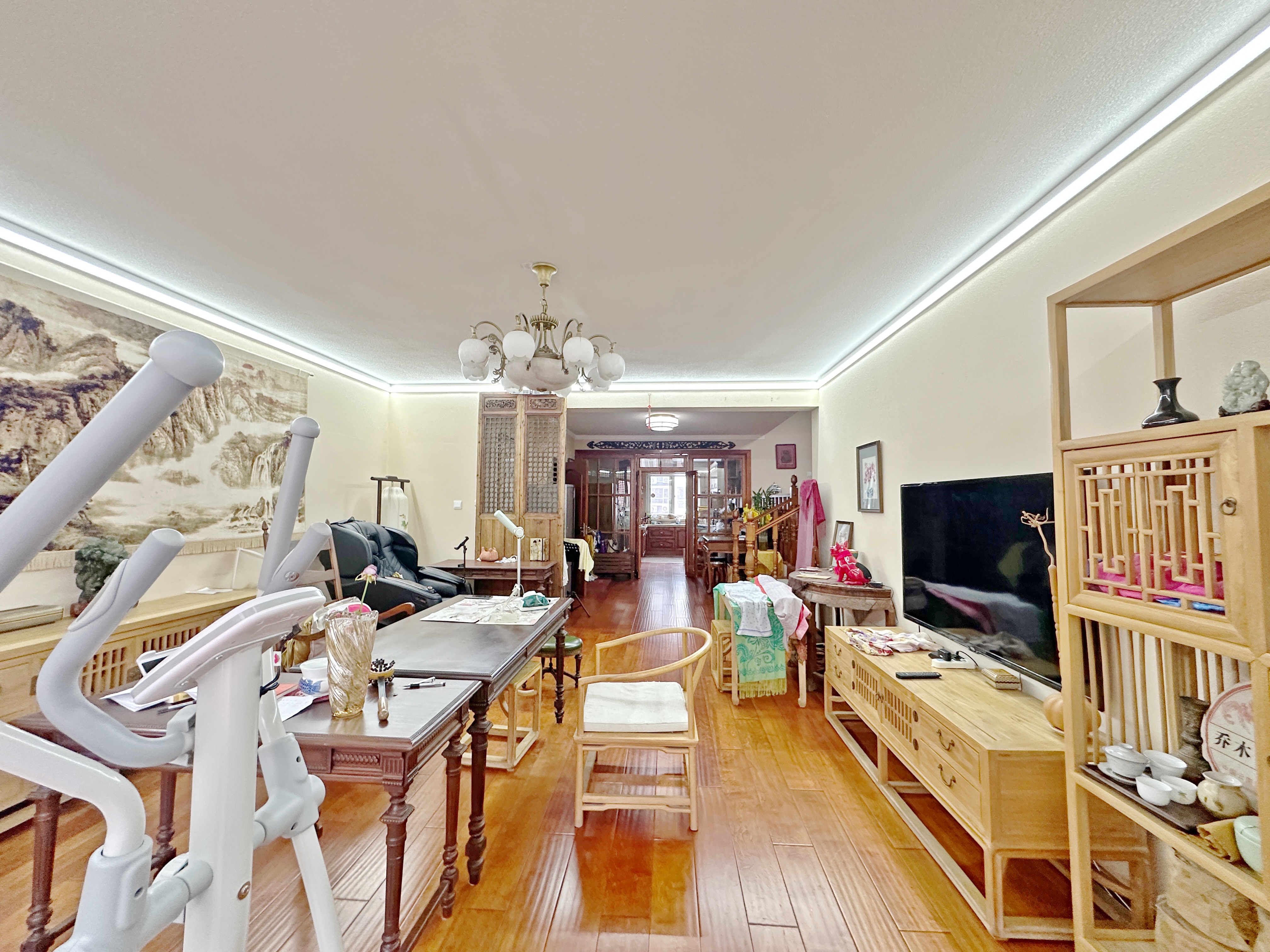 卧龙花园龙泰苑