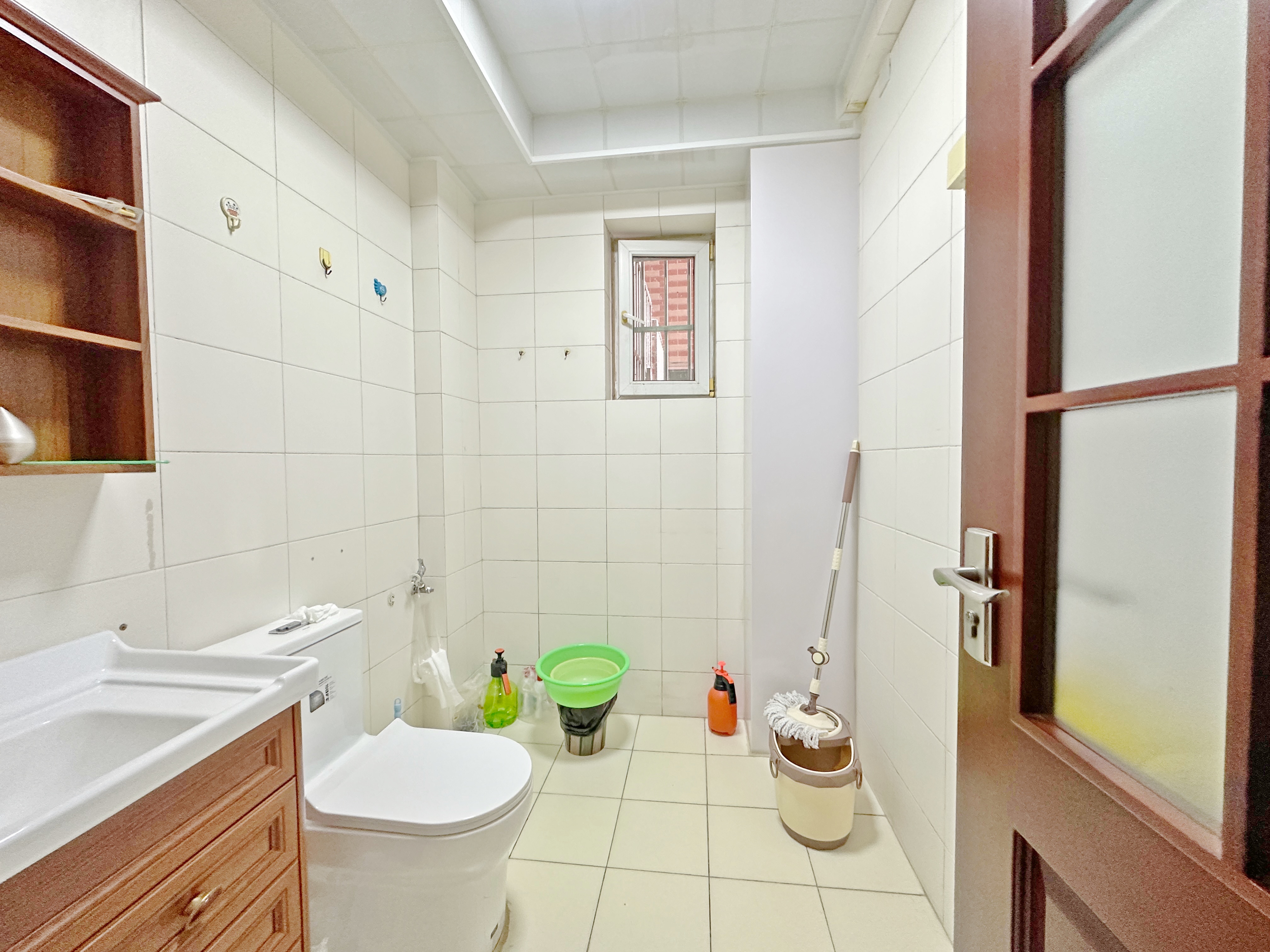 卧龙花园龙泰苑