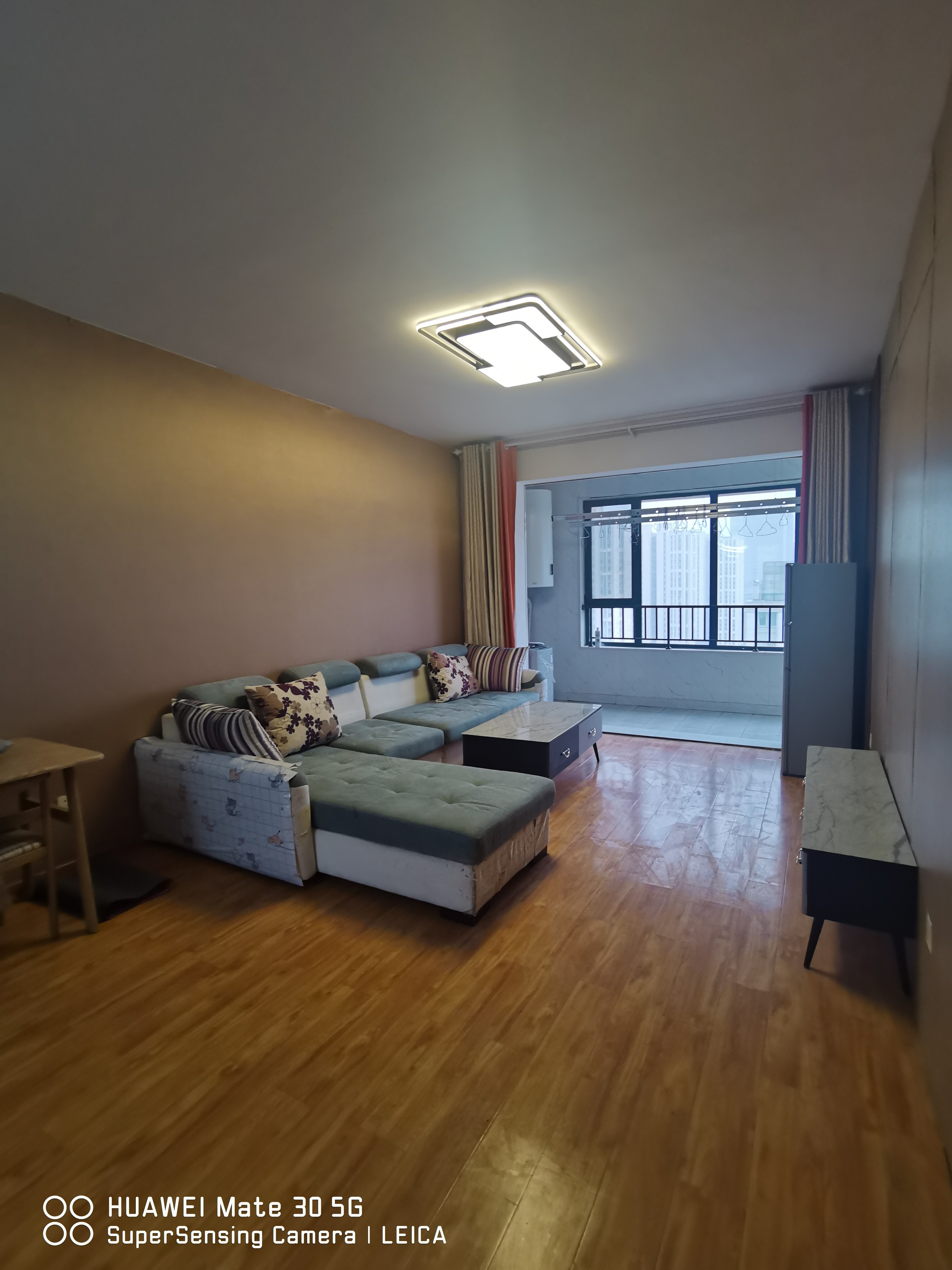 整租·绿地IFC中央公馆B10地块  南