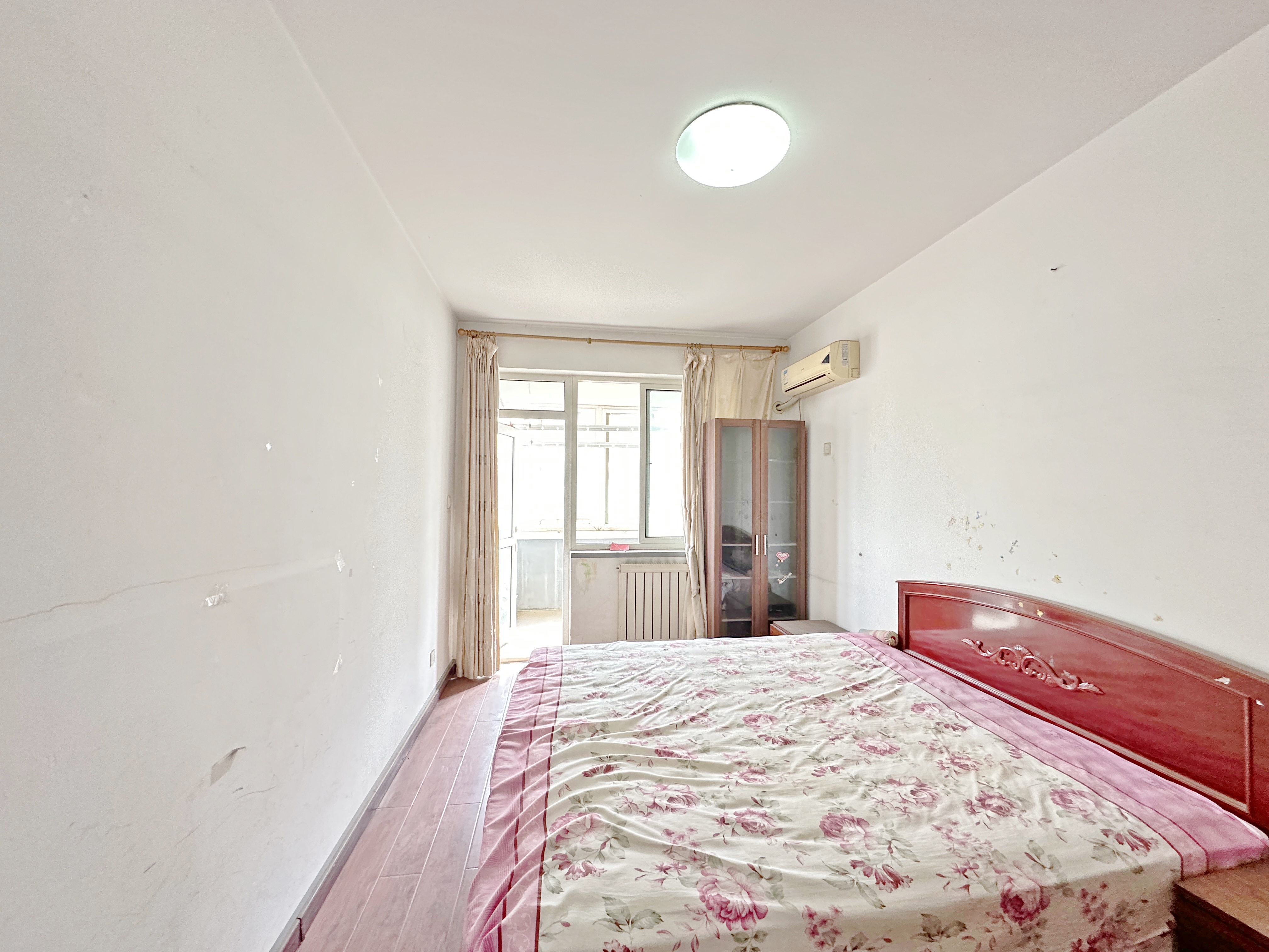 卧龙花园龙和苑