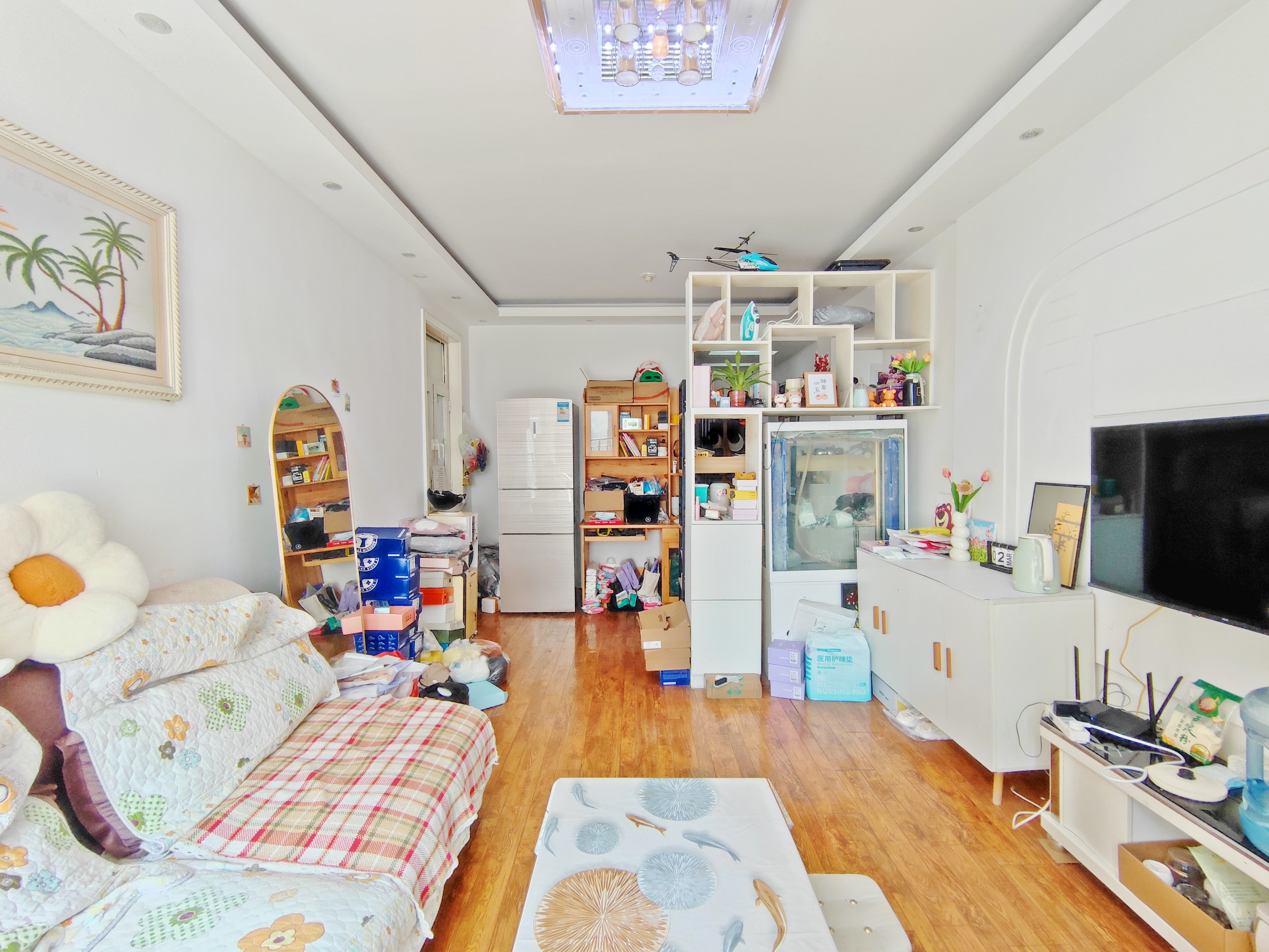  带车位 地铁口 贼拉合适 中间好楼层采光好 绿地国际花都