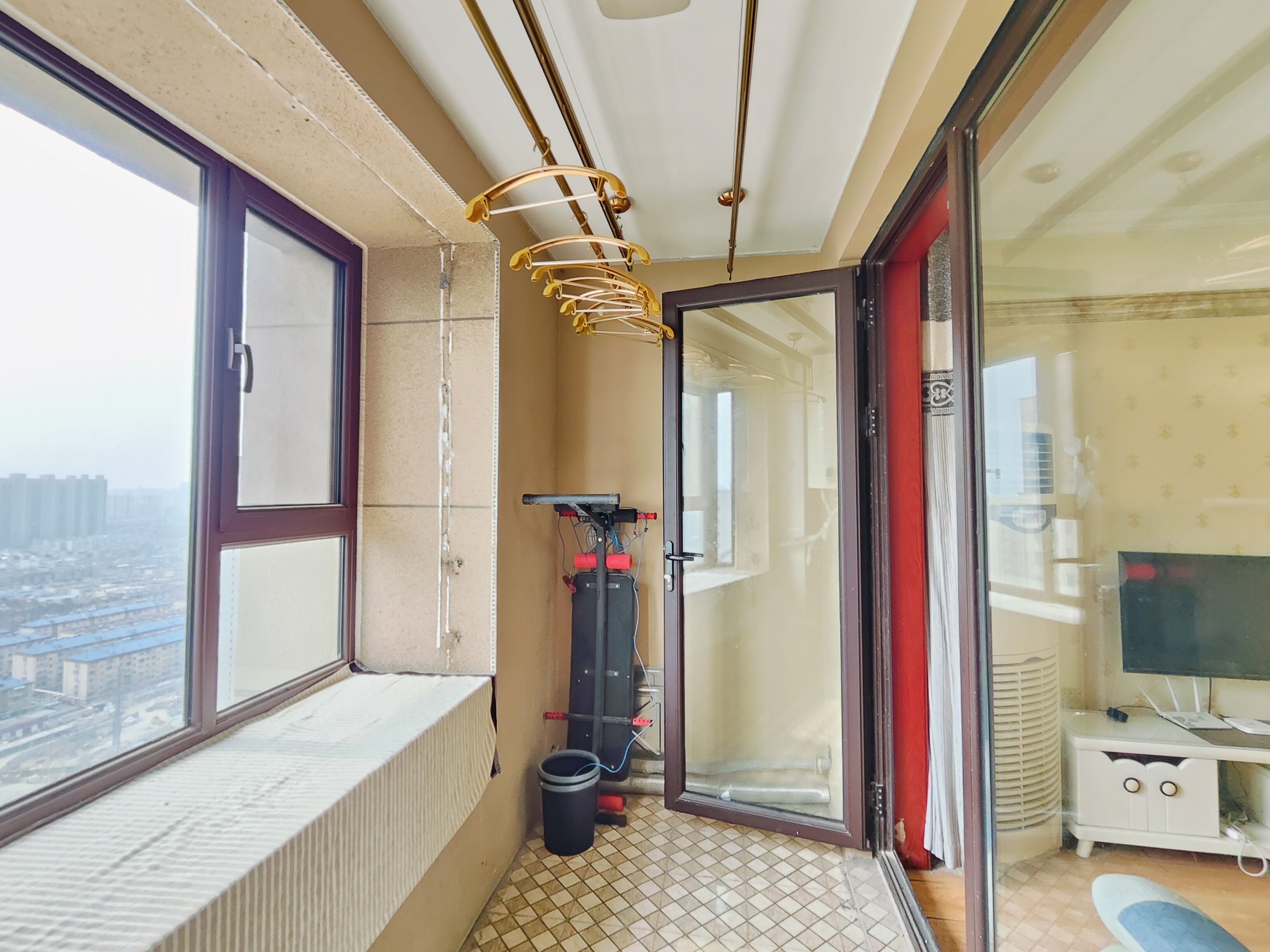 海尔云世界滟澜公馆花园