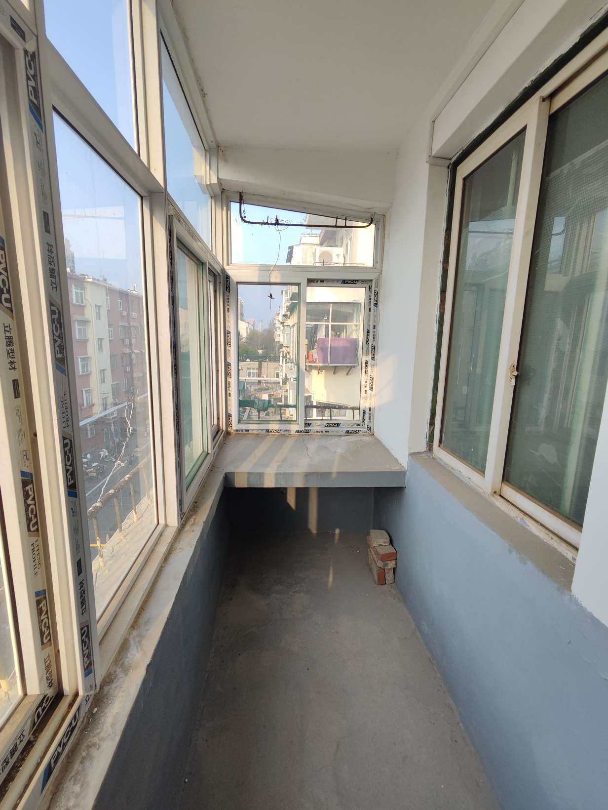 闫千户铁路宿舍