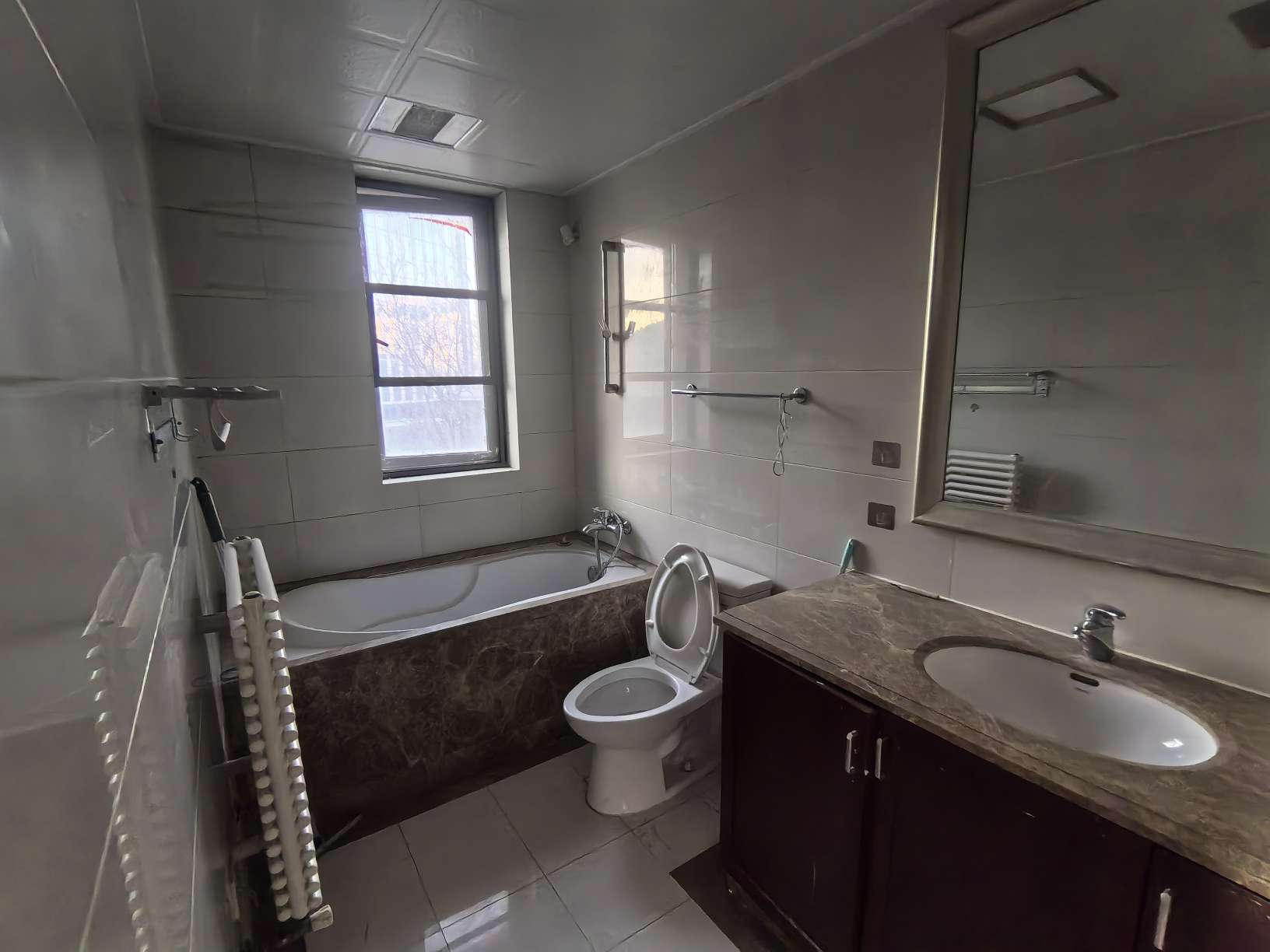 海尔绿城百合园