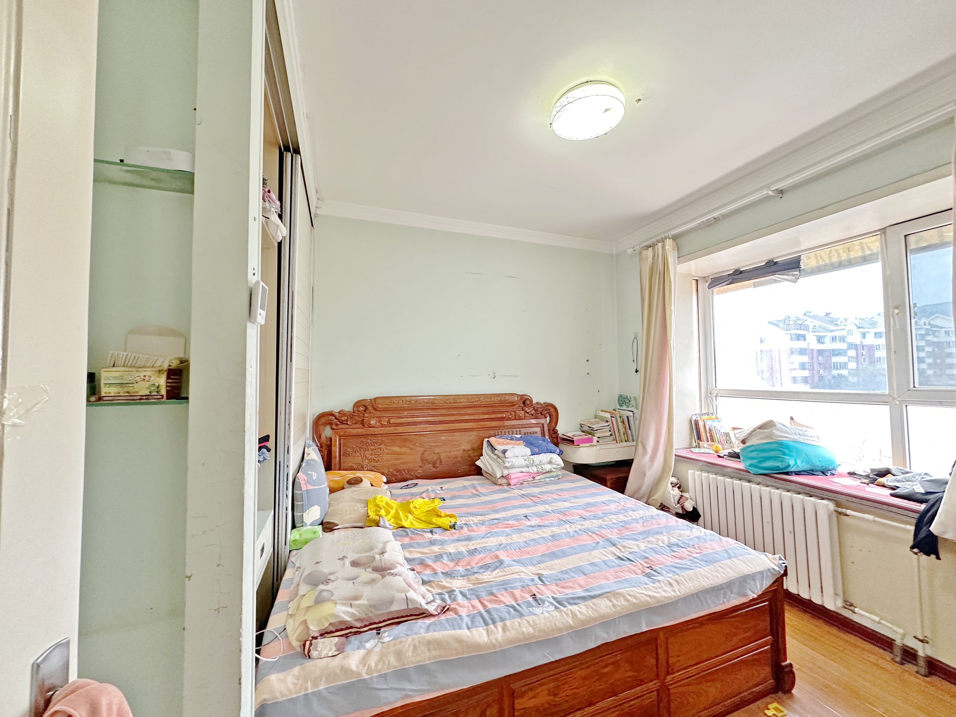 卧龙花园龙泰苑