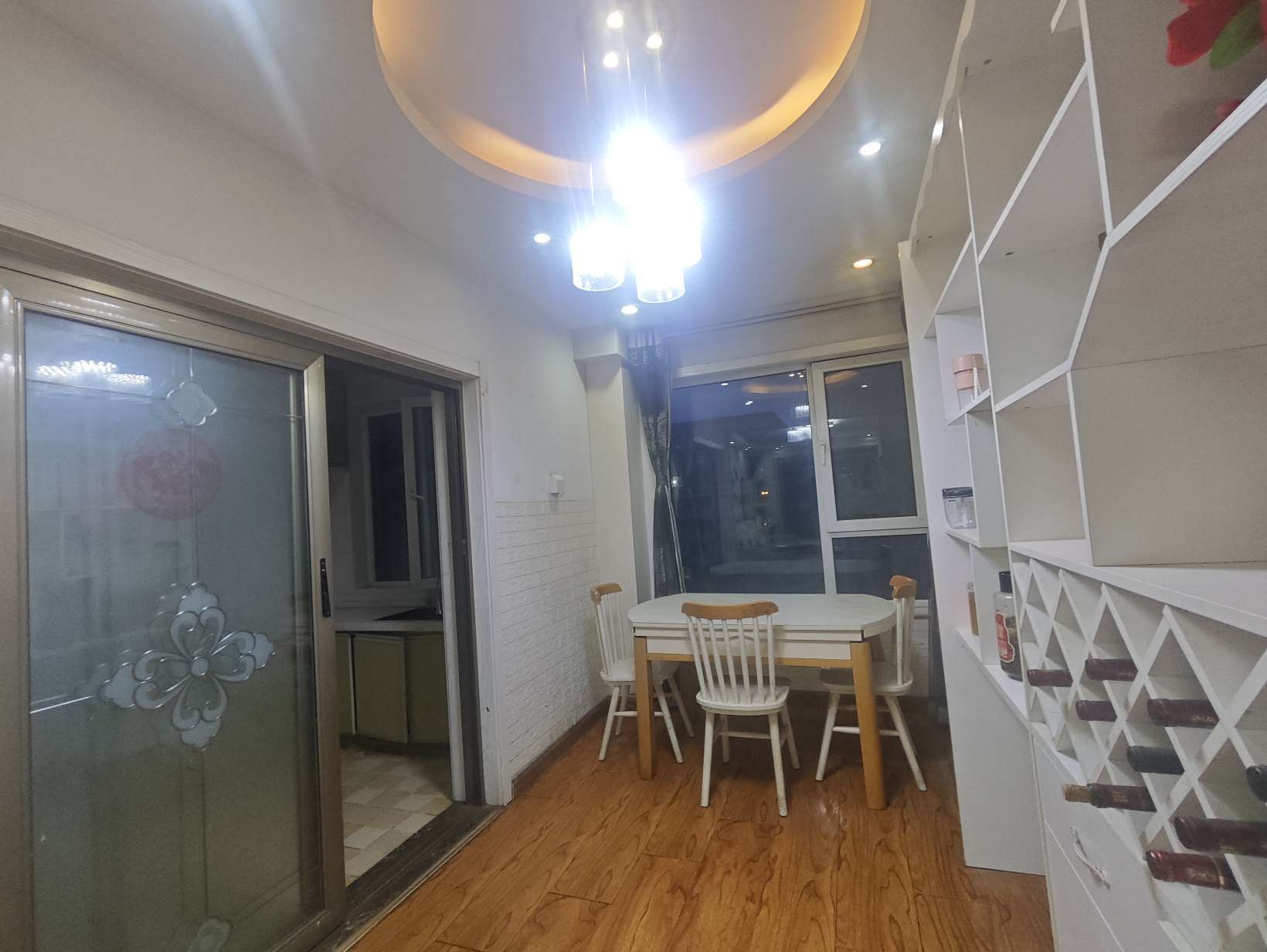 绿地新里梵尔赛公馆