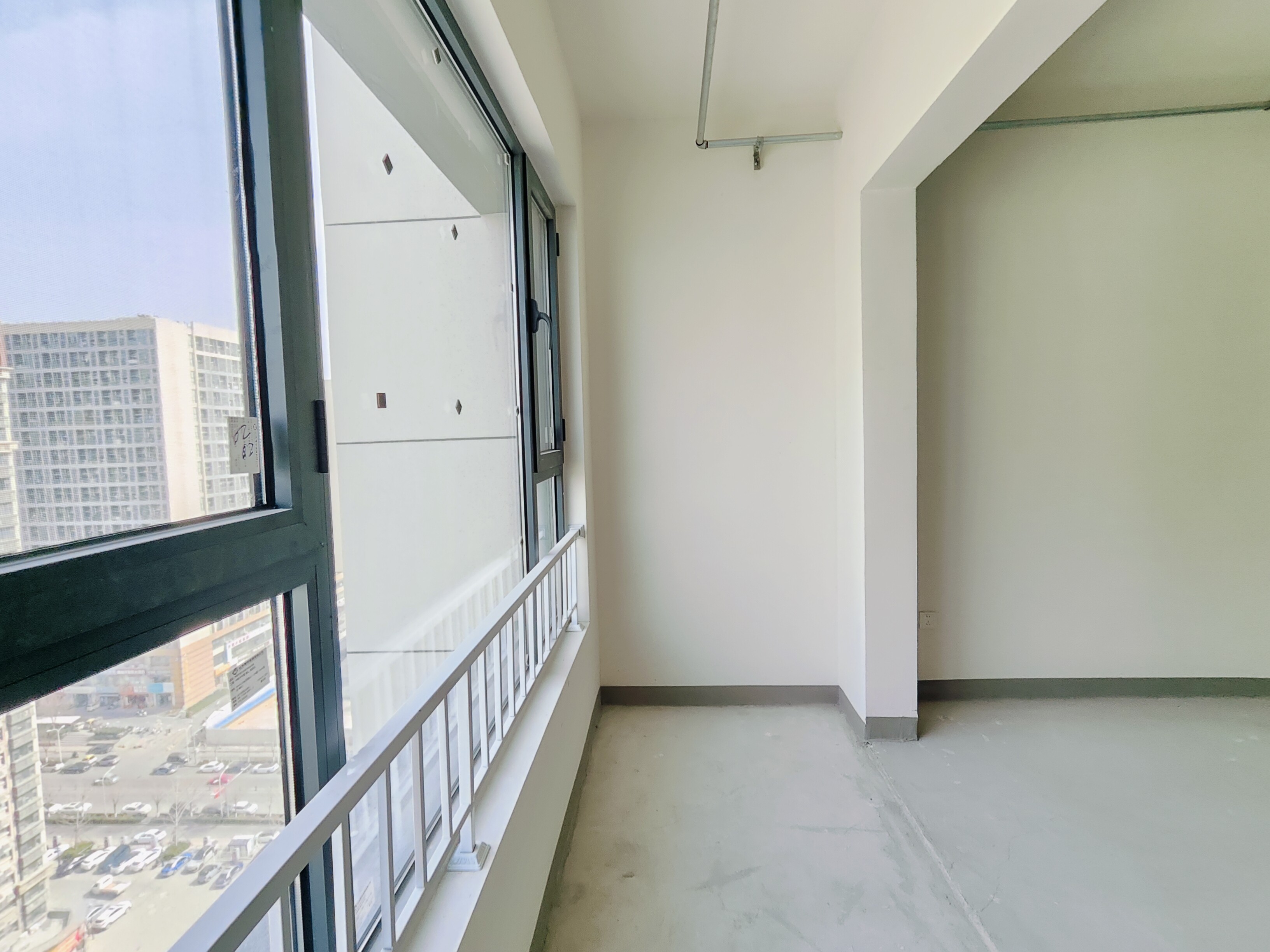 恒大滨河左岸公寓(临湖公馆花园)