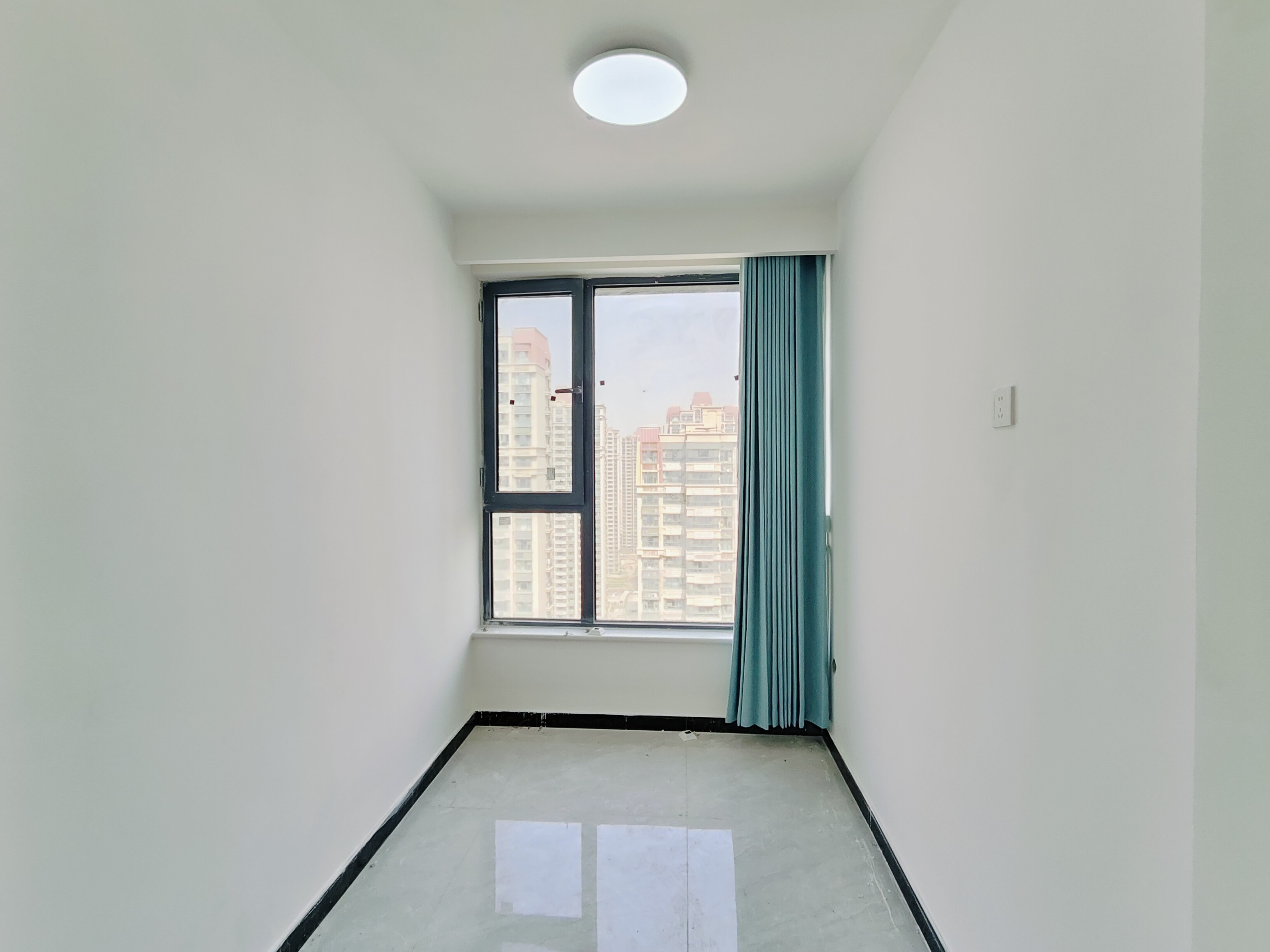 恒大滨河左岸公寓(临湖公馆花园)