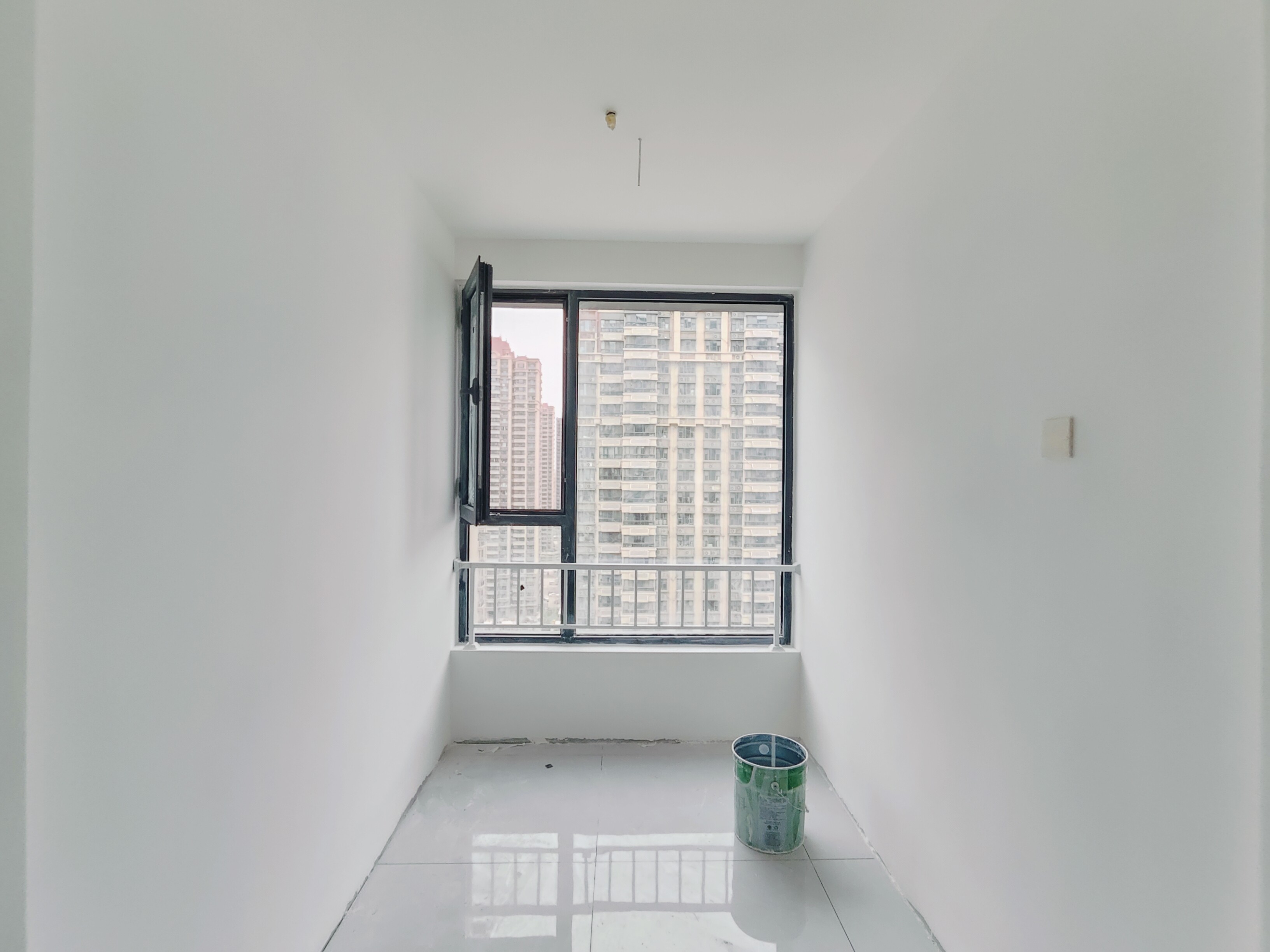 恒大滨河左岸公寓(临湖公馆花园)