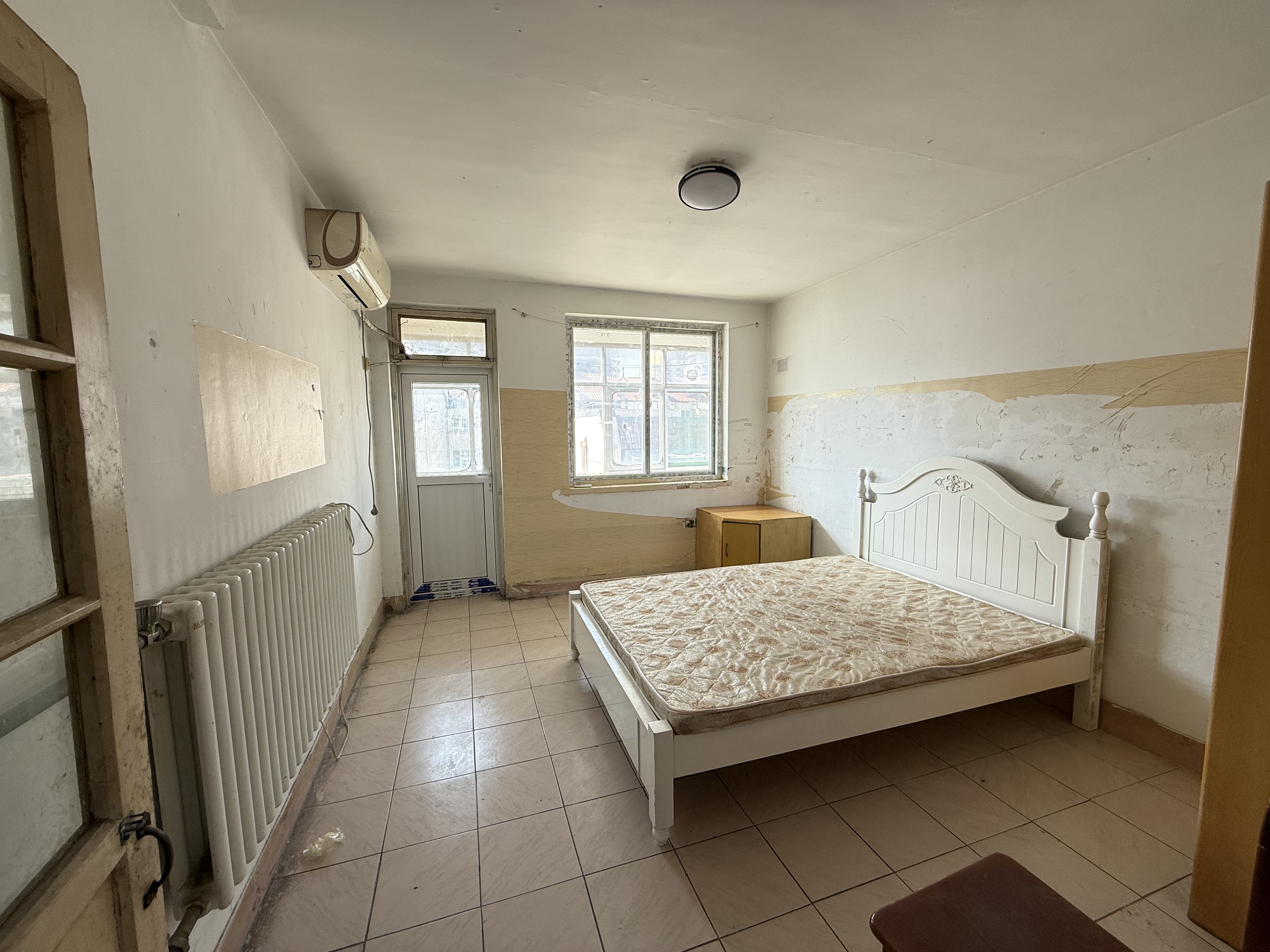 南券门巷小区(趵突泉南路16号)